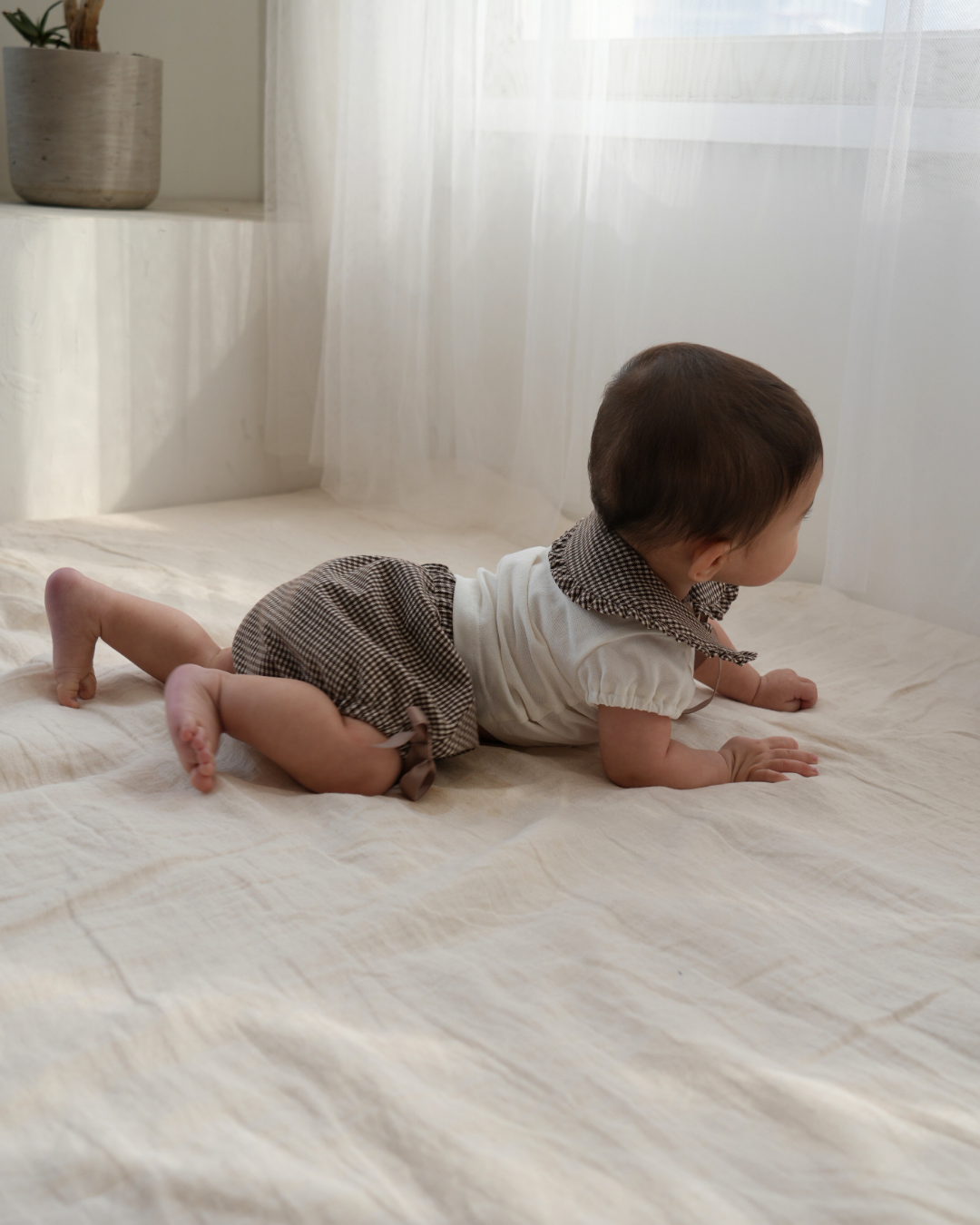 Check Collar Frill Puff Sleeve Shirt & Pants set【110214】 (beige)