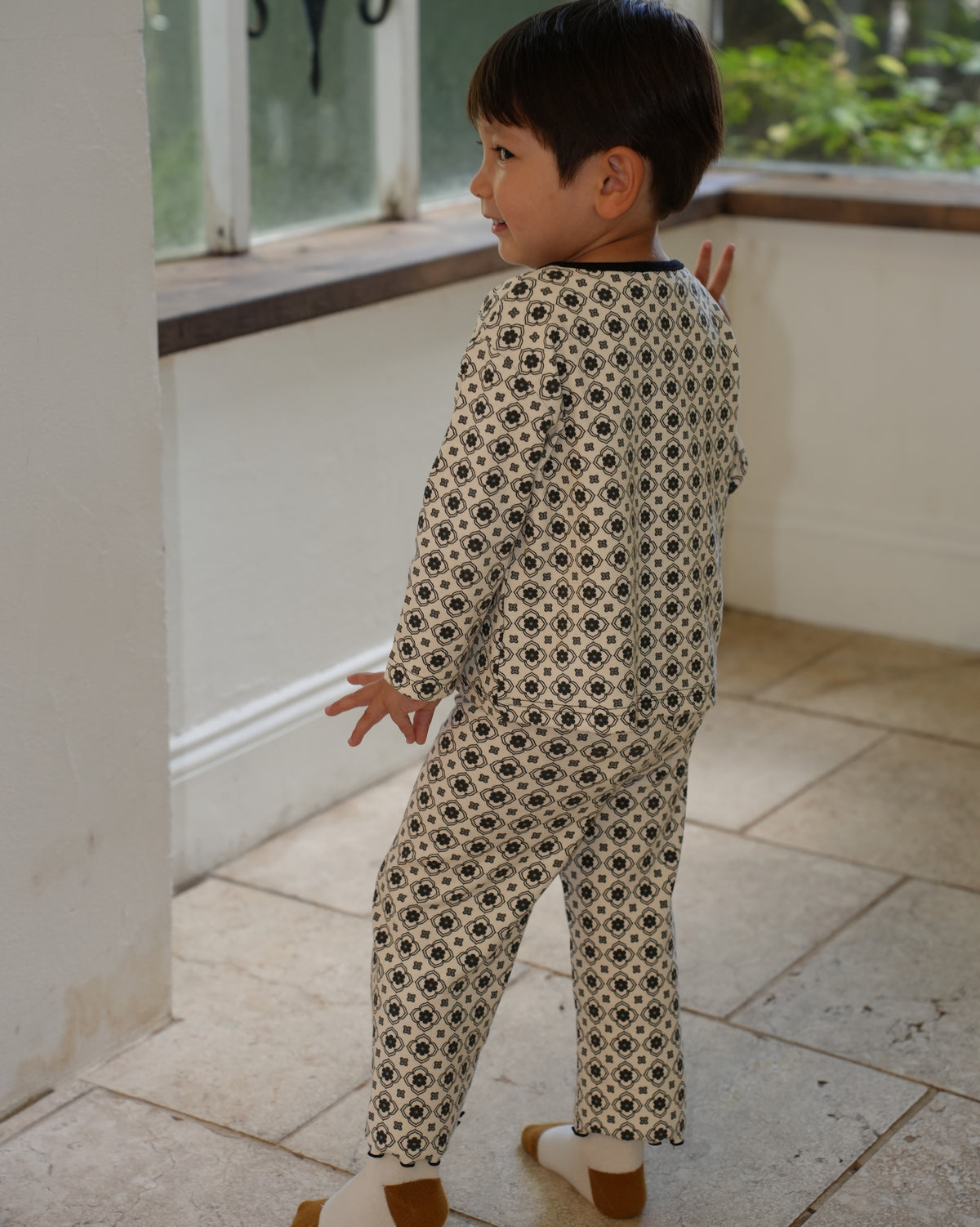 All-Over Print Cardigan【110511】 (black)