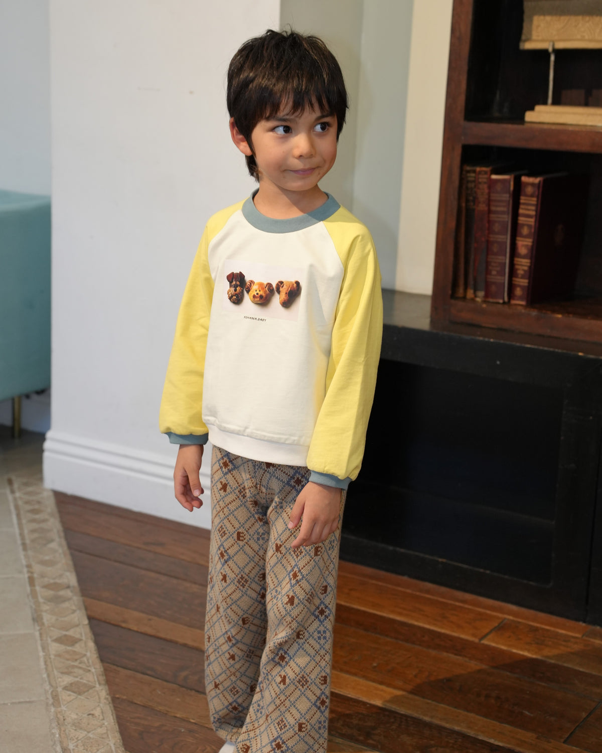 KOHANA Bread Sweatshirt【110513】
