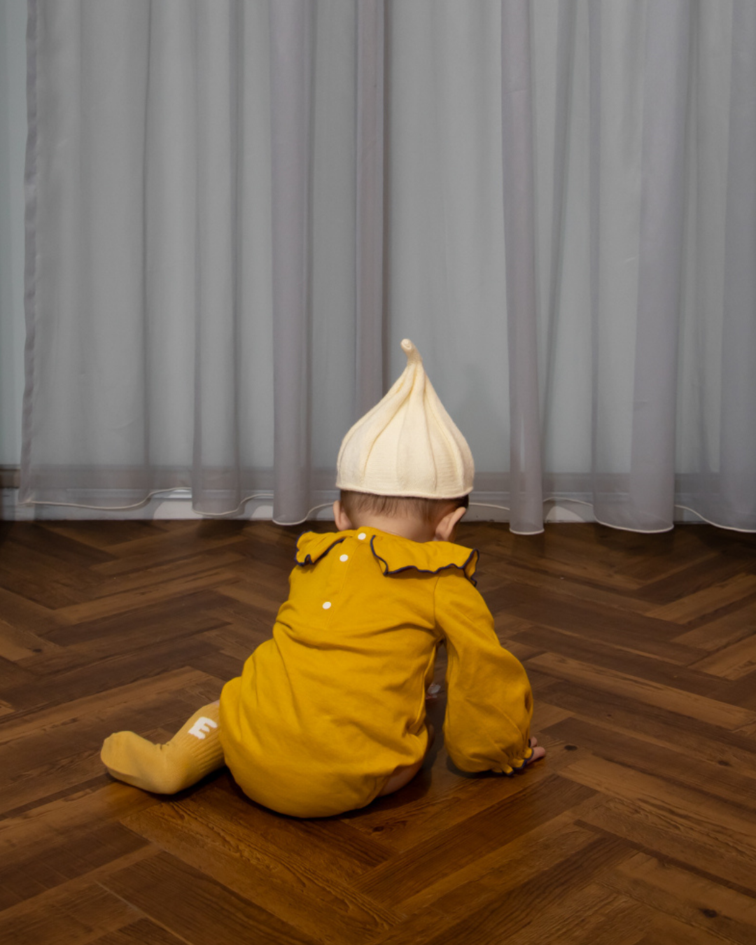 衿フリルロンパース【110082】(Mustard)