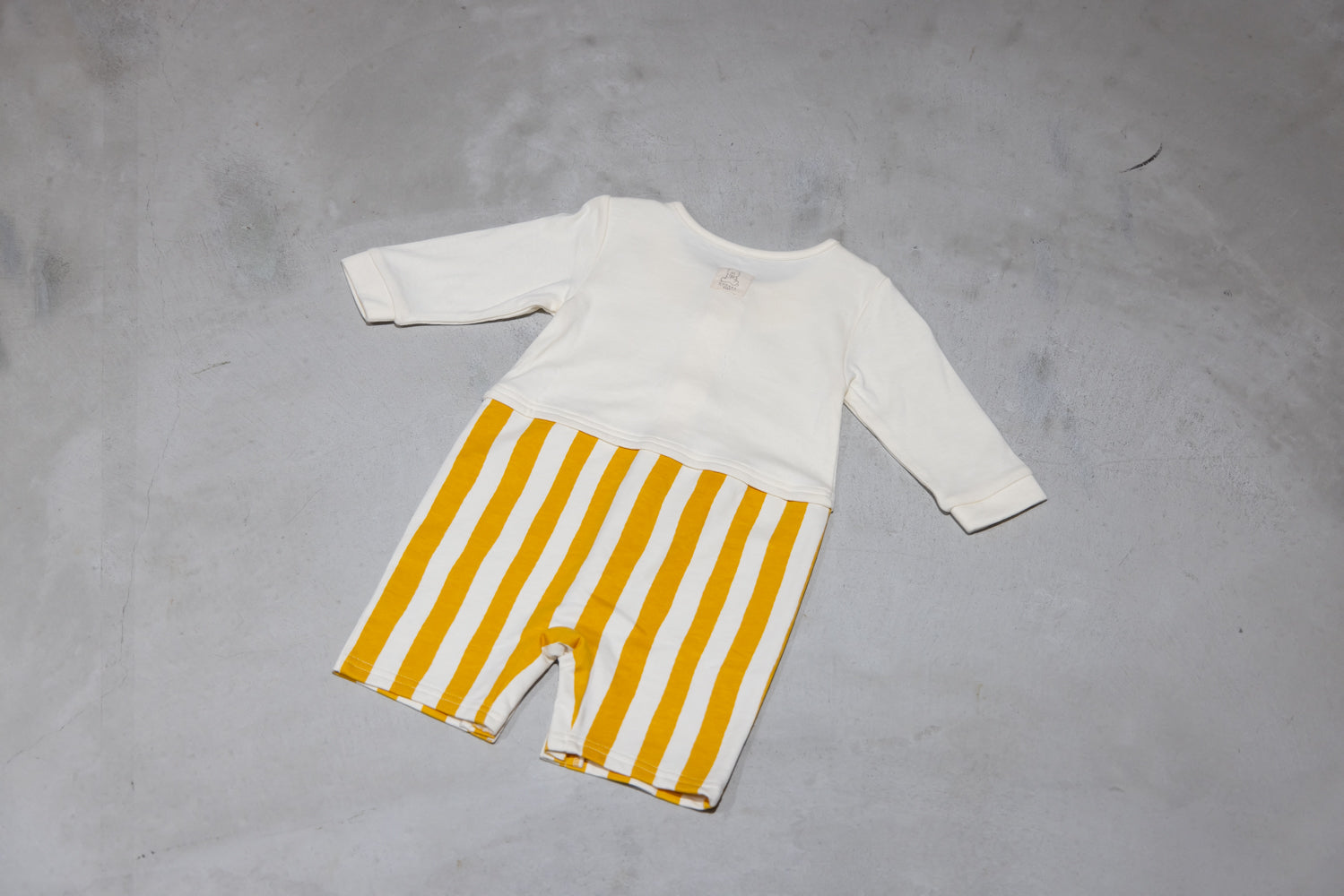 蝶ネクタイ襟付きカバーオール【110098】(Mustard)