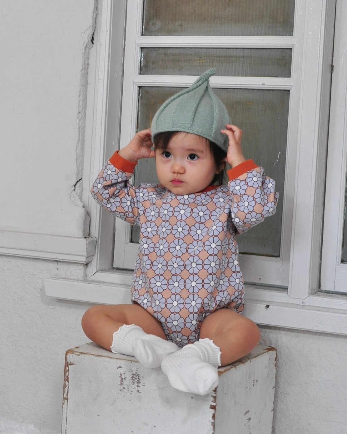 Retro Daisy Pattern Rompers【110116】(BROWN)