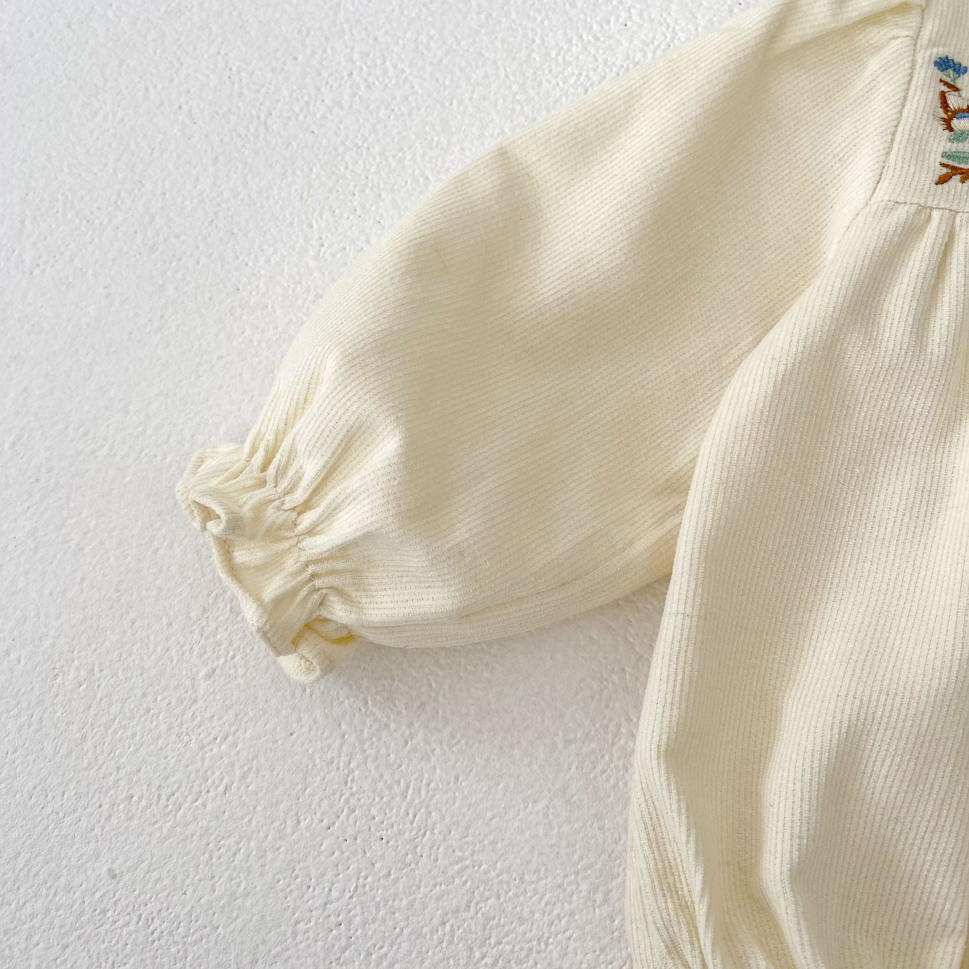 (予約商品)花柄レースデザインロンパース【N3473】