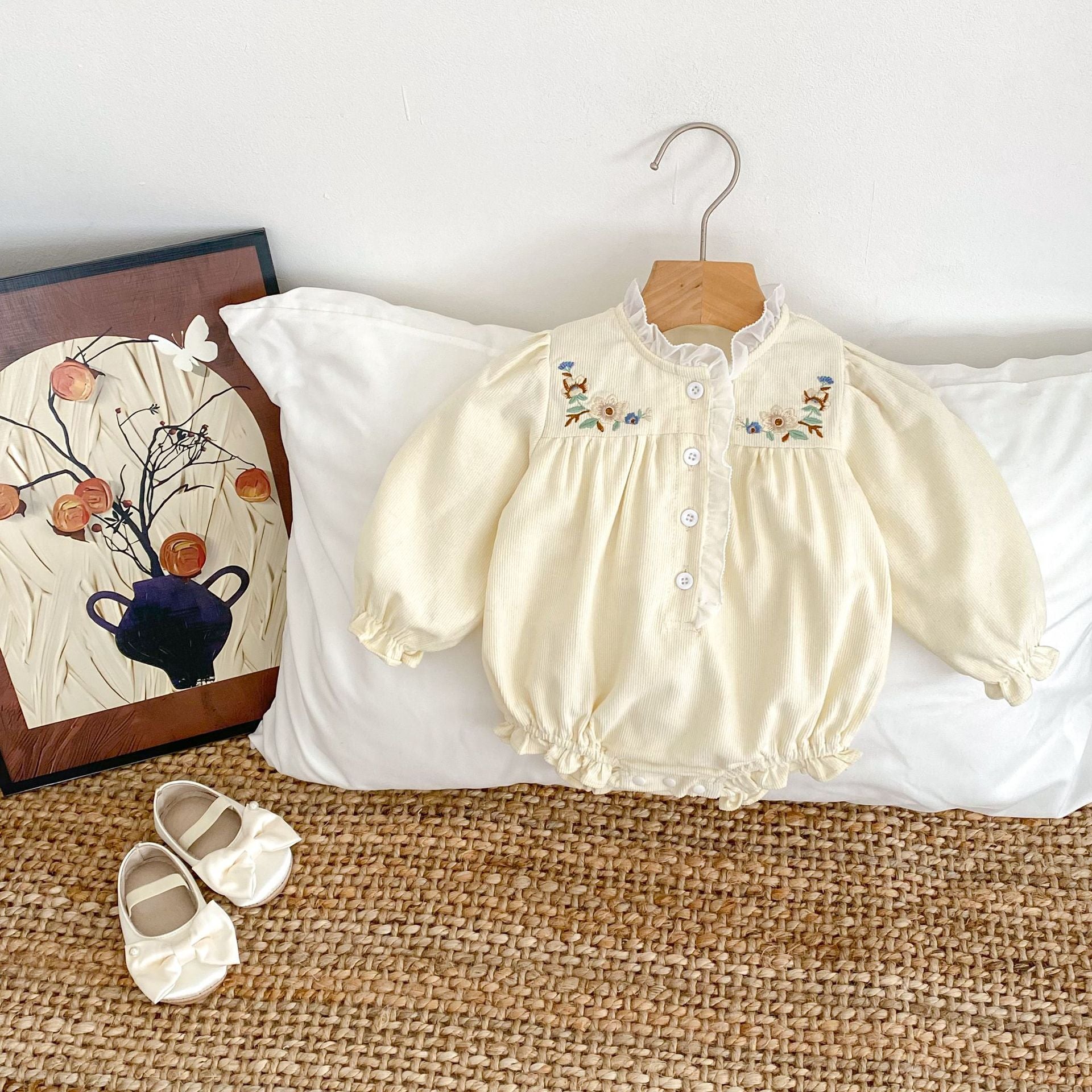 (予約商品)花柄レースデザインロンパース【N3473】