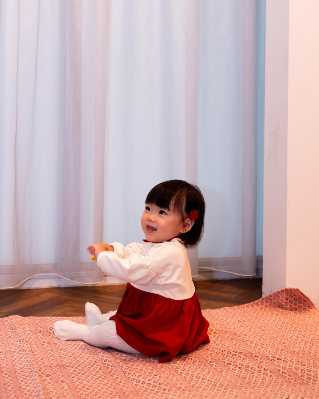 (予約商品)お花のスカート付きロンパース【110079】(Red)