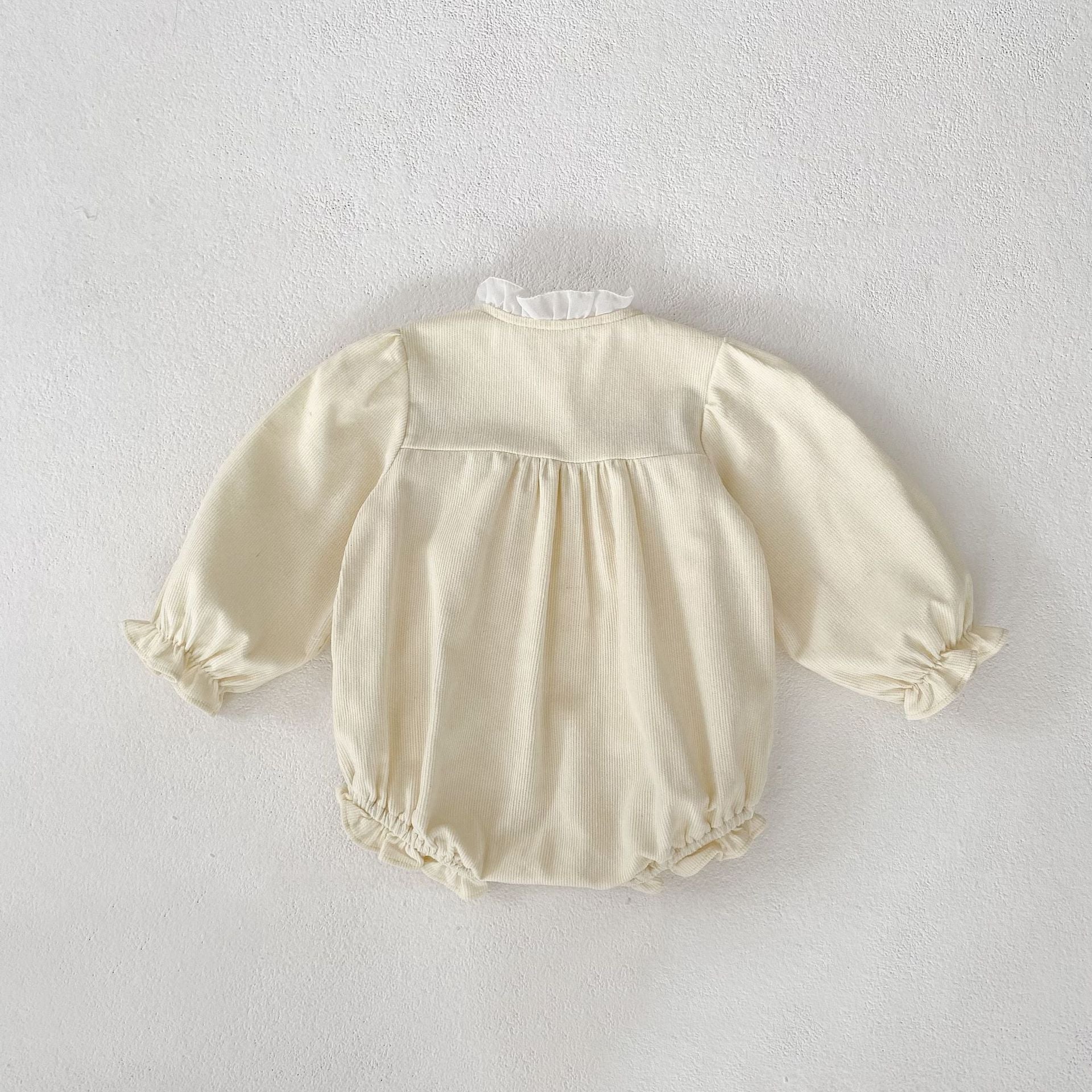 (予約商品)花柄レースデザインロンパース【N3473】
