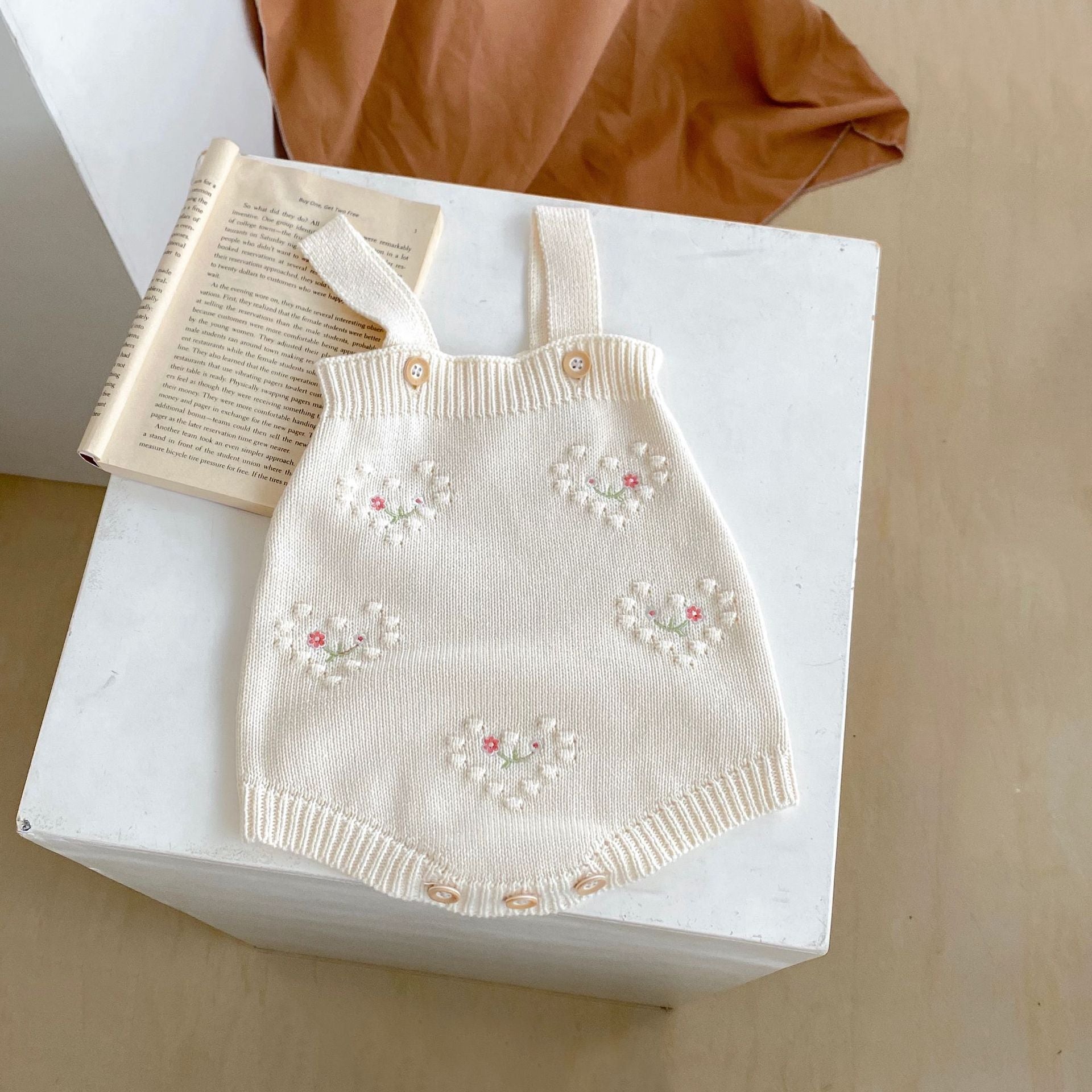 (予約商品)ポンポンハートニットカーディガン/サロペット【N3458】