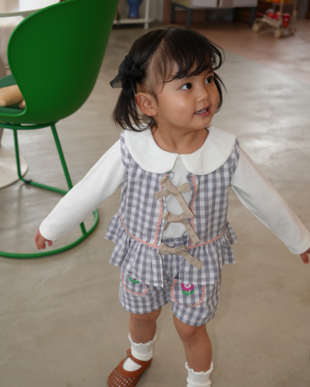 Gingham Ribbon Vest Set up【110206】 (gray)