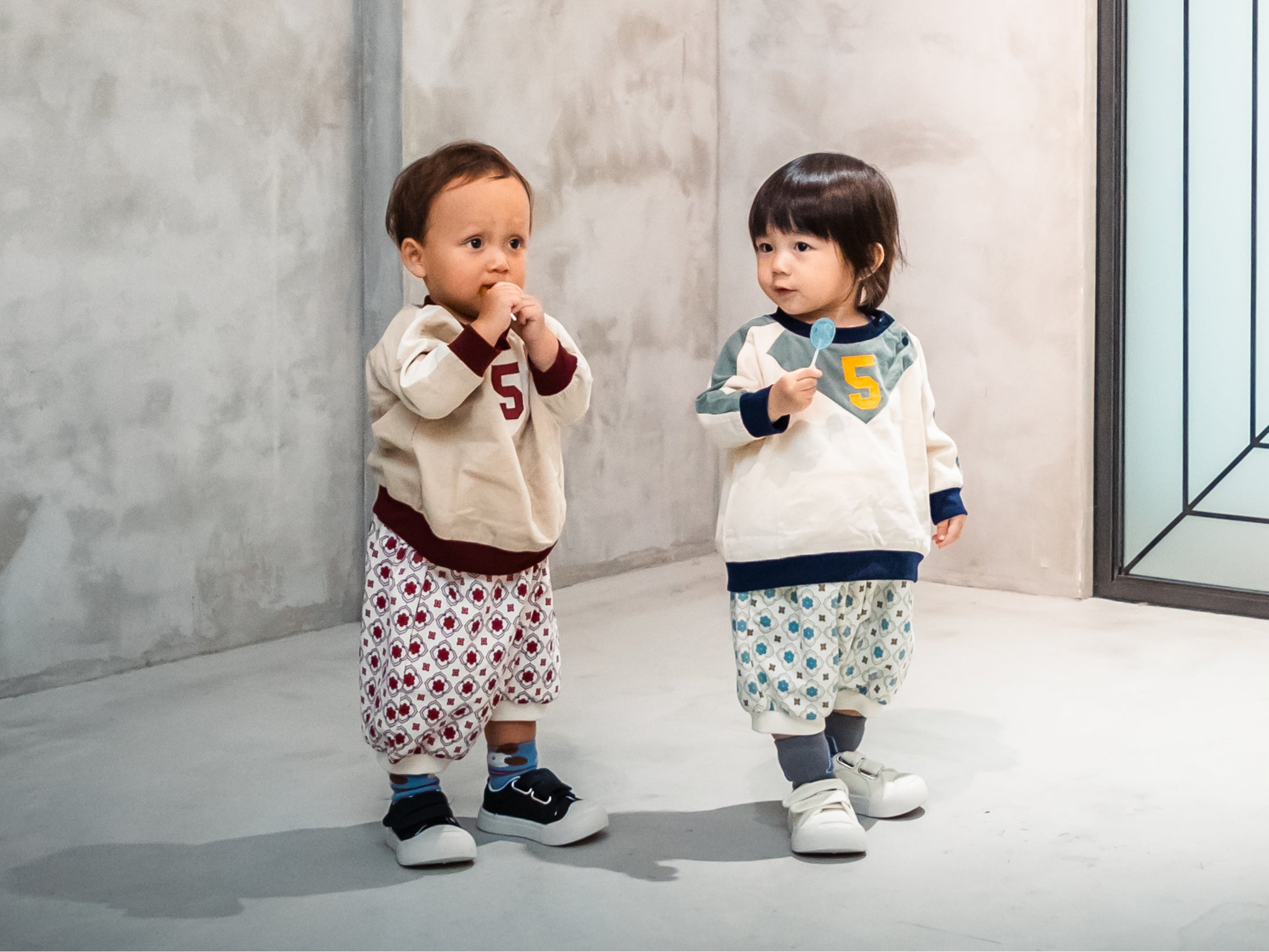 ヴィンテージタイル柄パンツ【110096】(Blue)