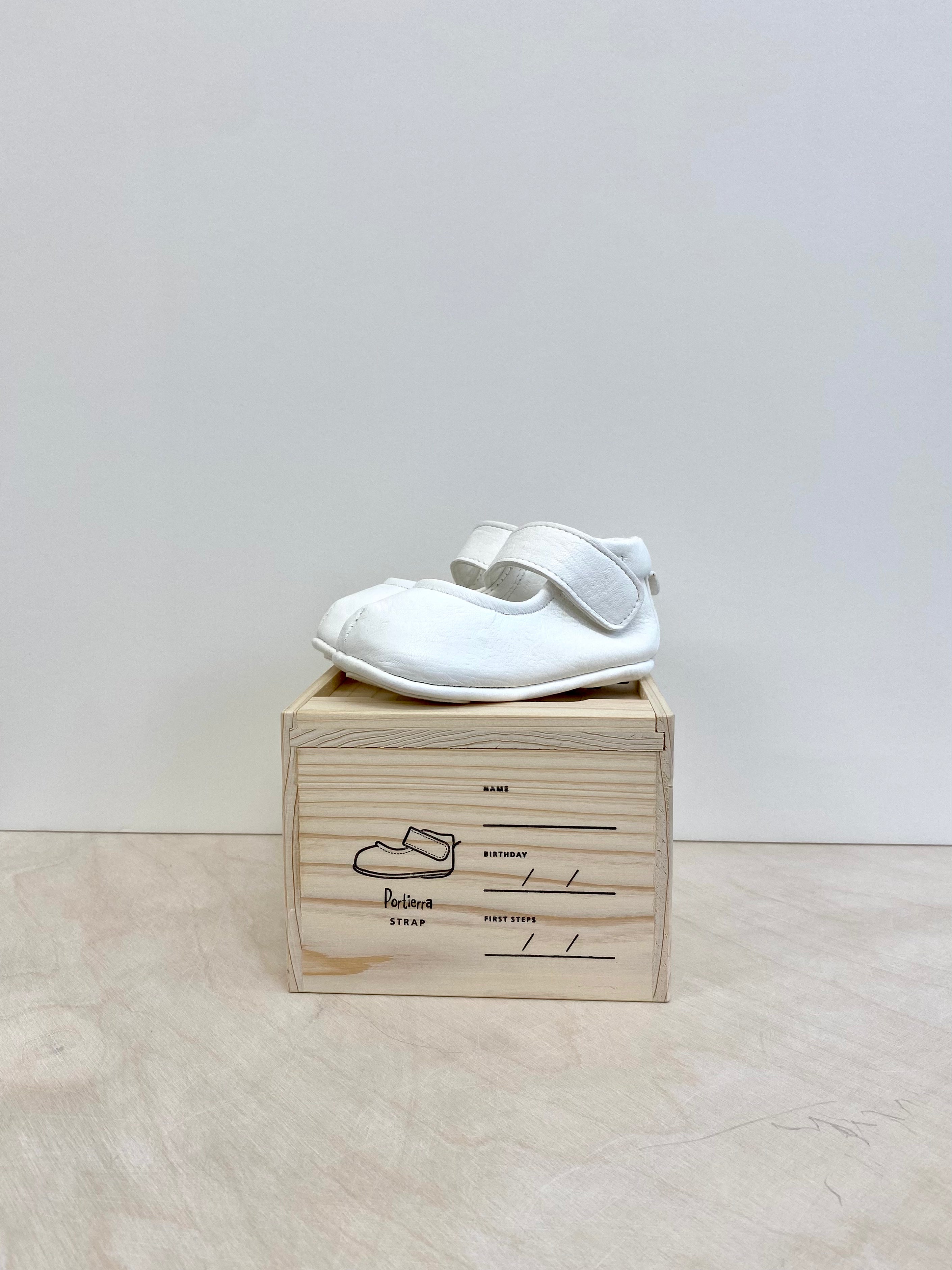 【KOHANA×Portierra07】Deer Leather first shoes/strap -made in Japan-