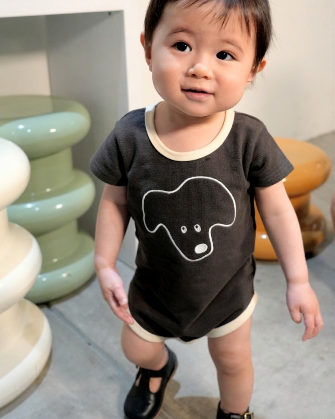 Monotone Dog Embroidered Rompers【110244】