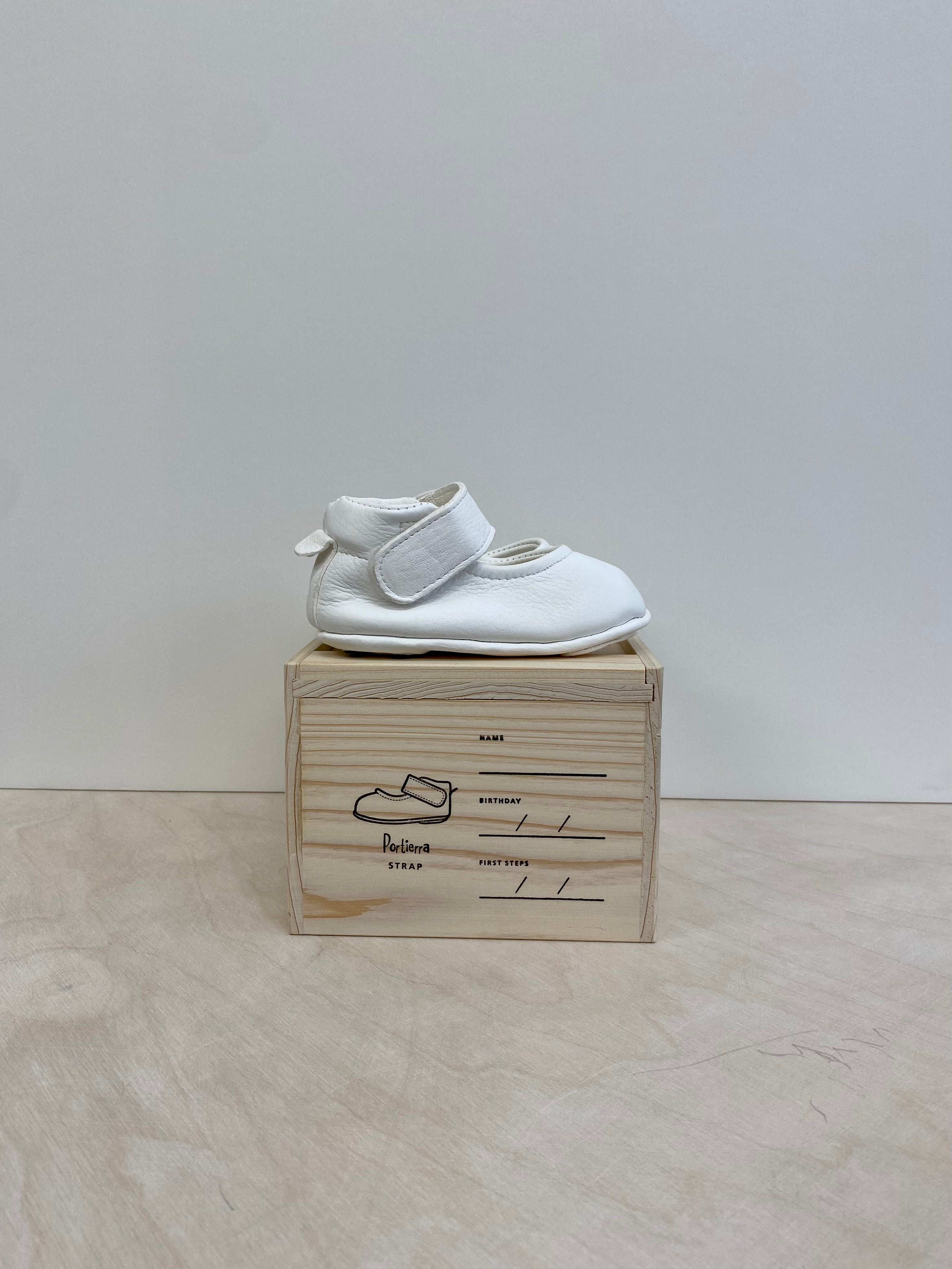 【KOHANA×Portierra07】Deer Leather first shoes/strap -made in Japan-