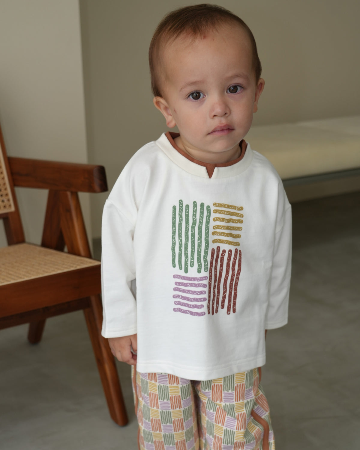 Hand-Drawn Stripe Sweatshirt【110351】