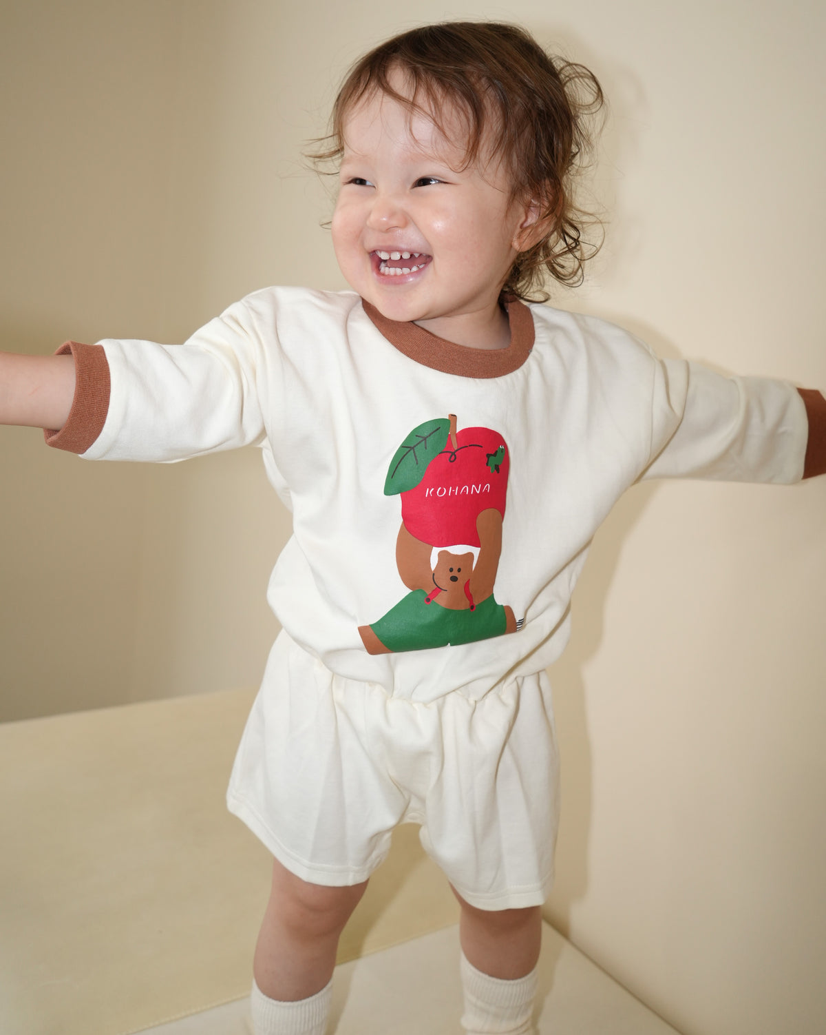 Bear Apple Illustration Smooth Rompers【110374】 (white)