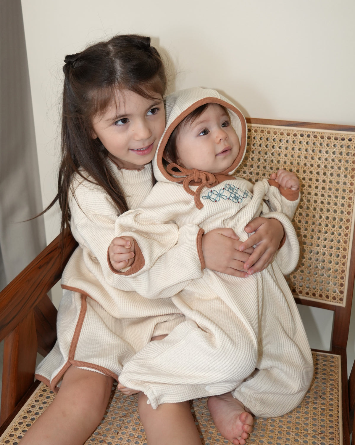 Chinese Embroidery Waffle Coverall & Bonnet Set【110331】