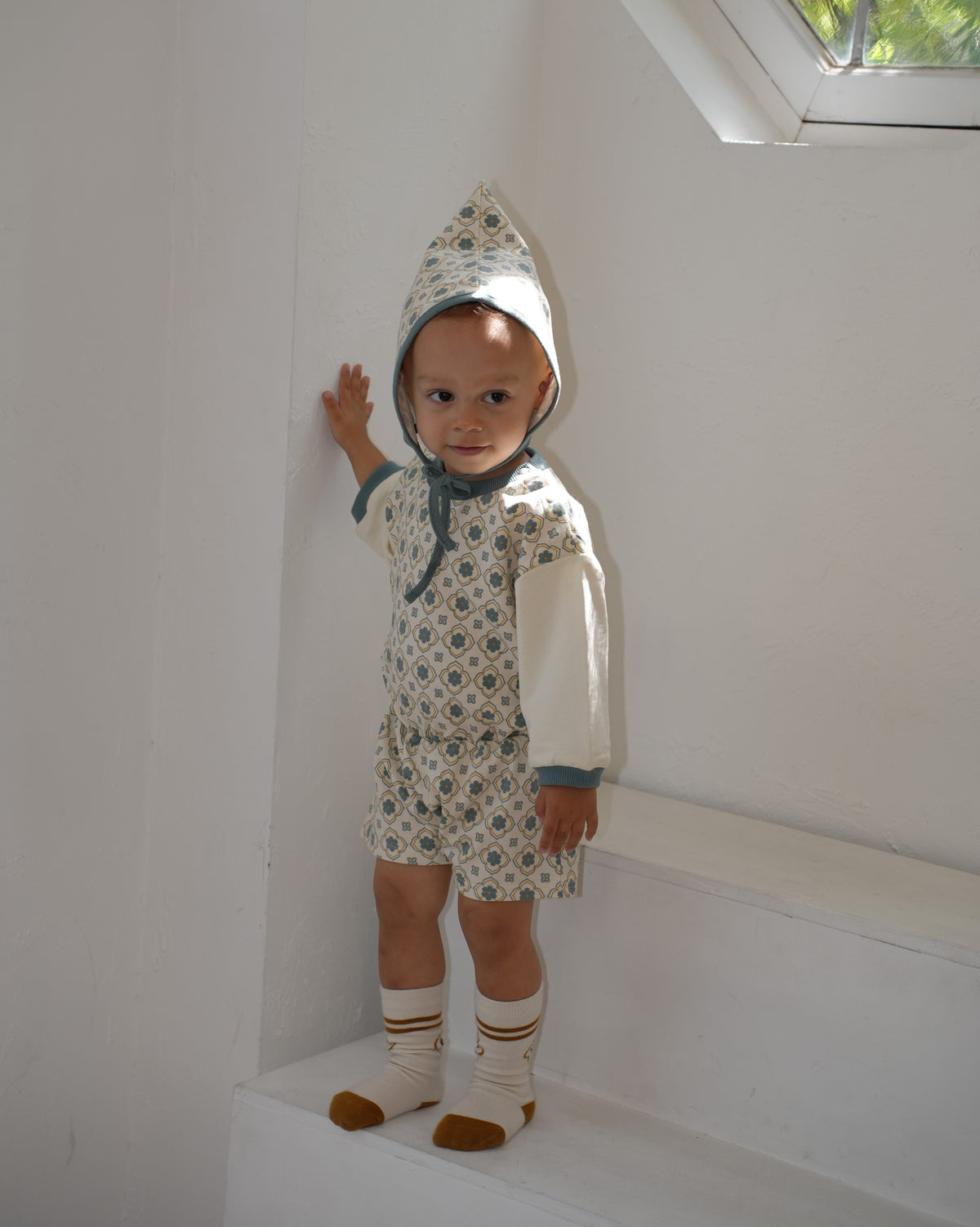 Vintage Tile Pattern Footed Rompers【110504】 (blue)
