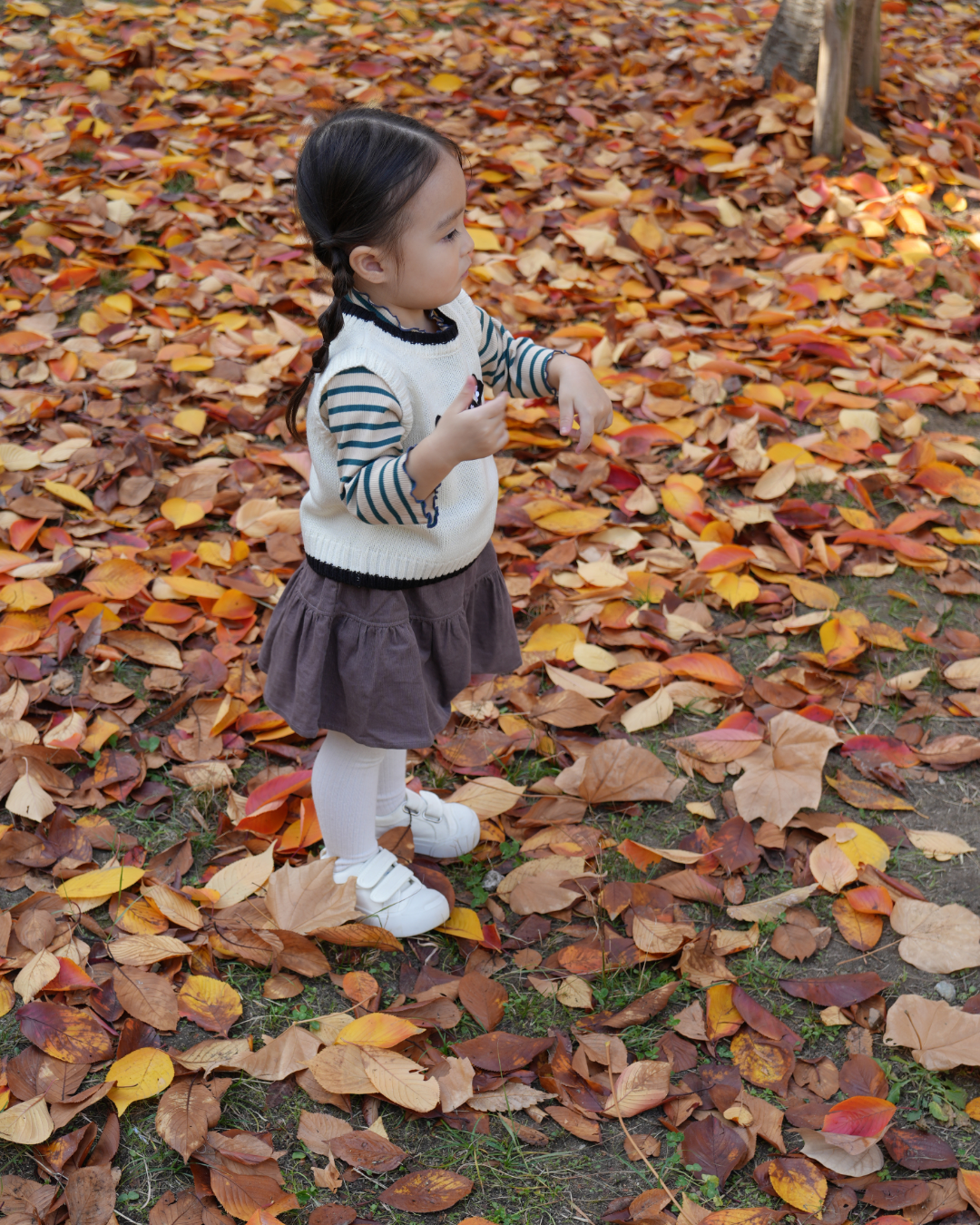 Monochrome Vintage Tile Knit Vest