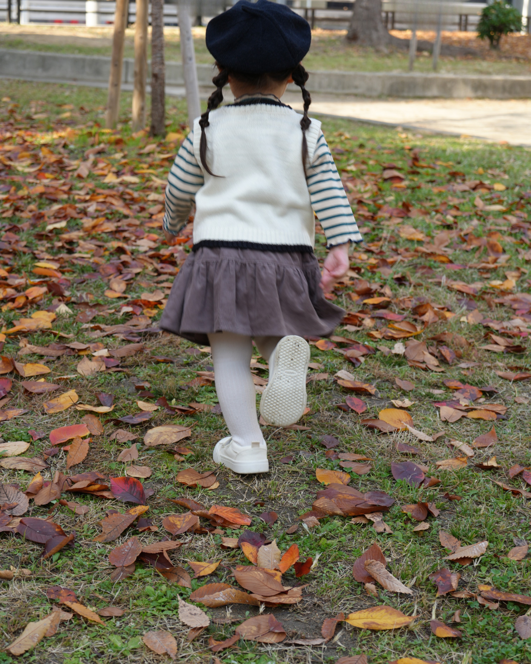 Monochrome Vintage Tile Knit Vest