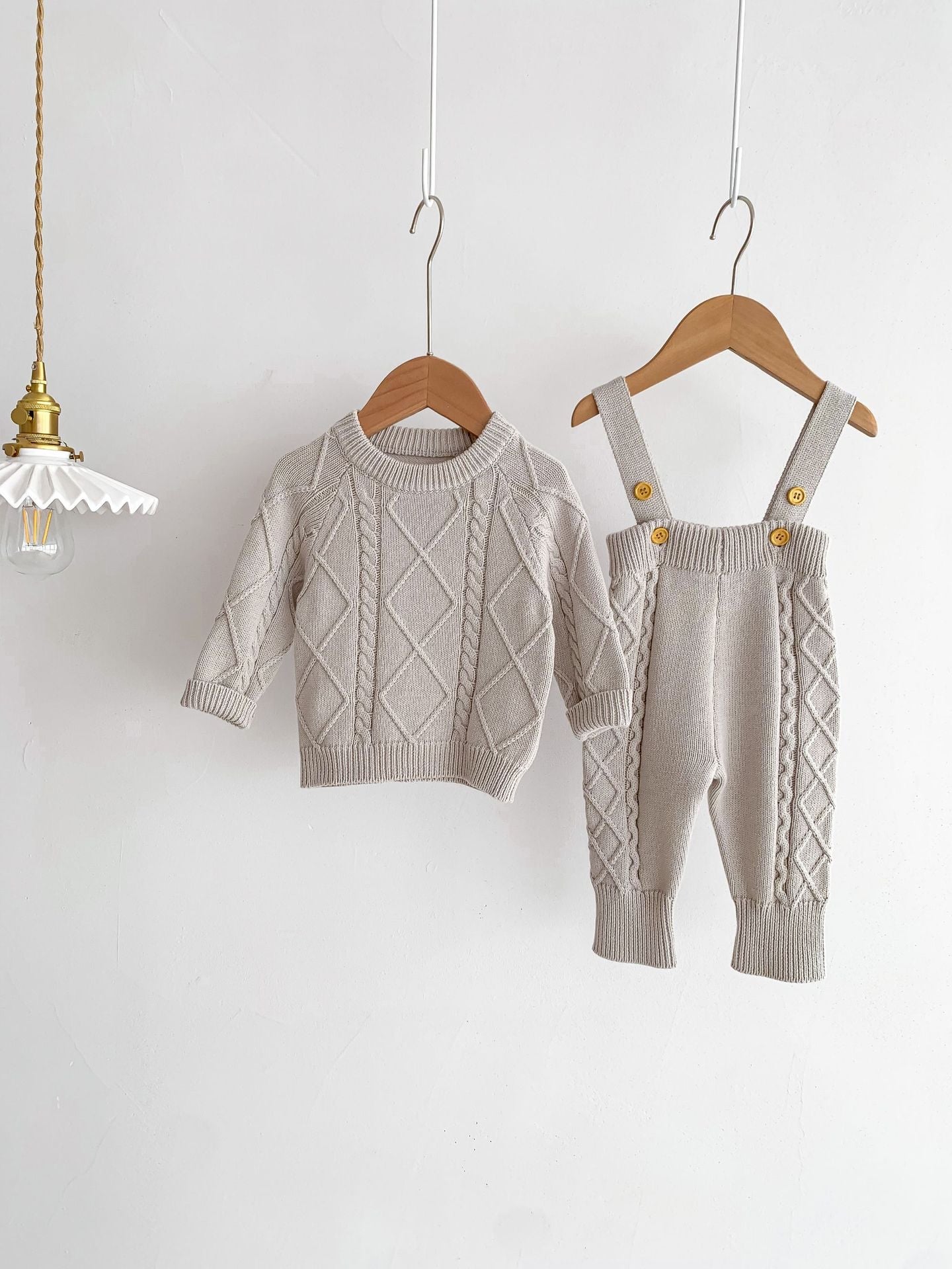 ワンカラーケーブルニットトップス/サスペンダーボトムス【N3205】