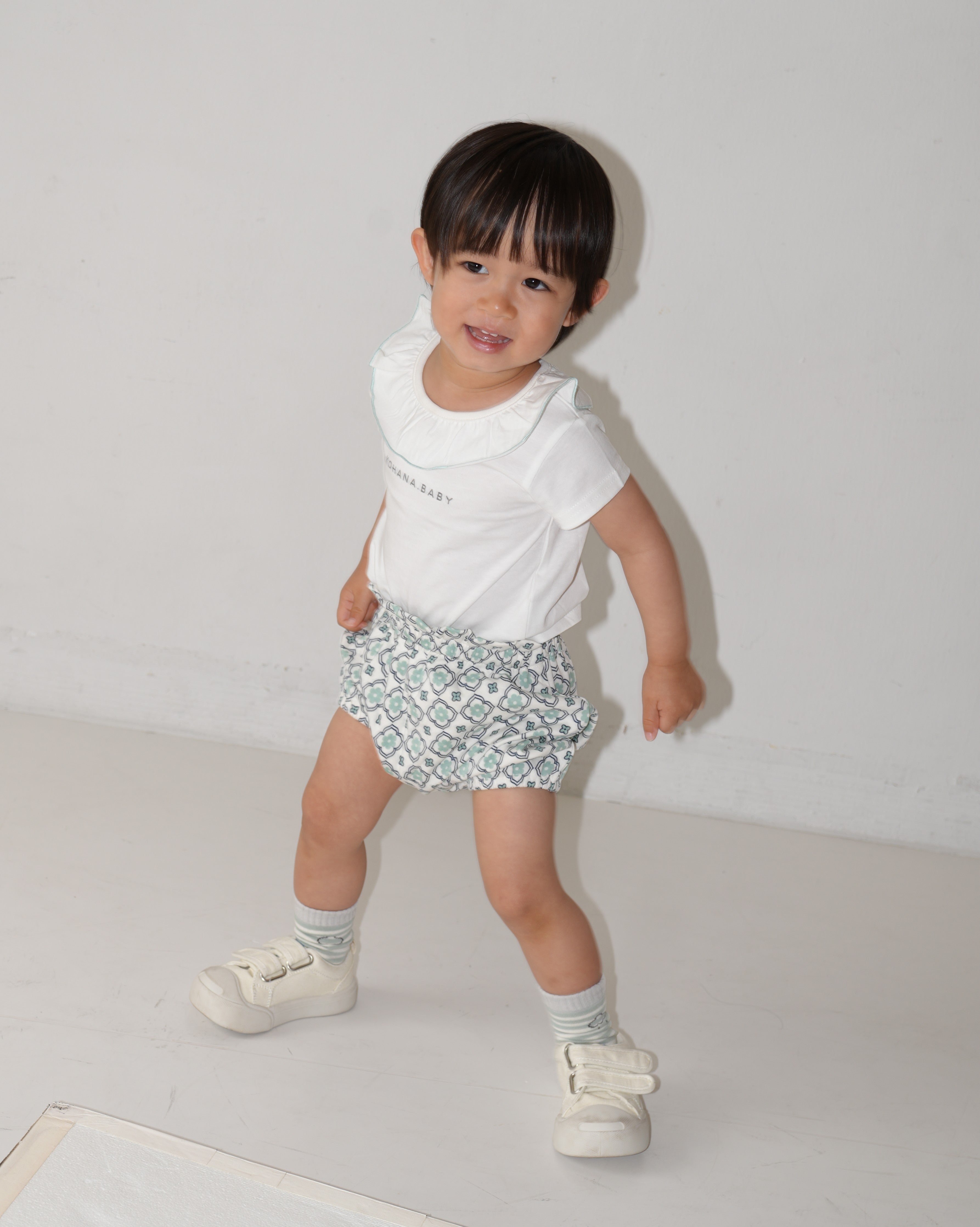 Vintage Tile Ruffle Collar T-Shirt Set【110223】 (Green)