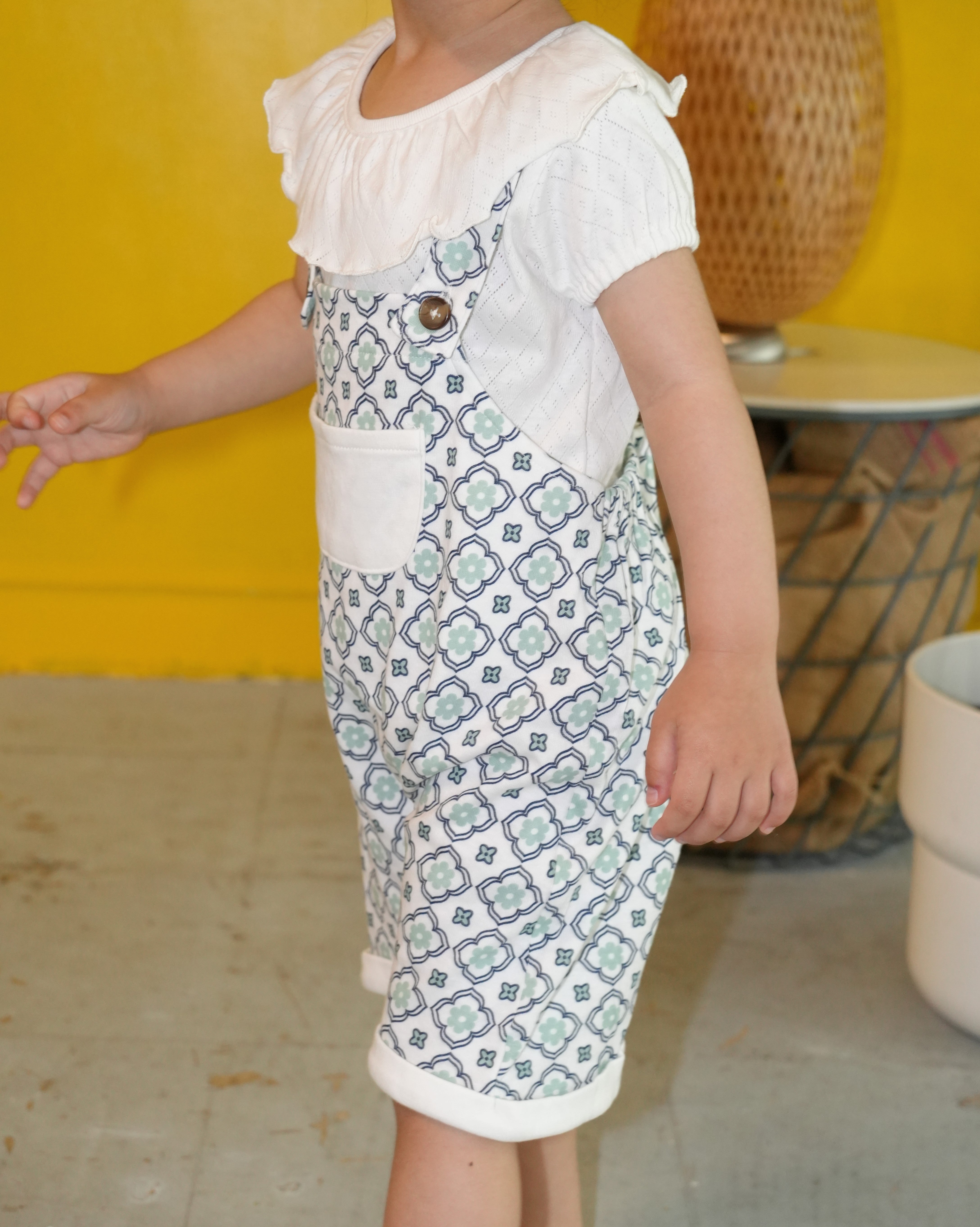 Eyelet Rib Puff Sleeve T-Shirt【150008】