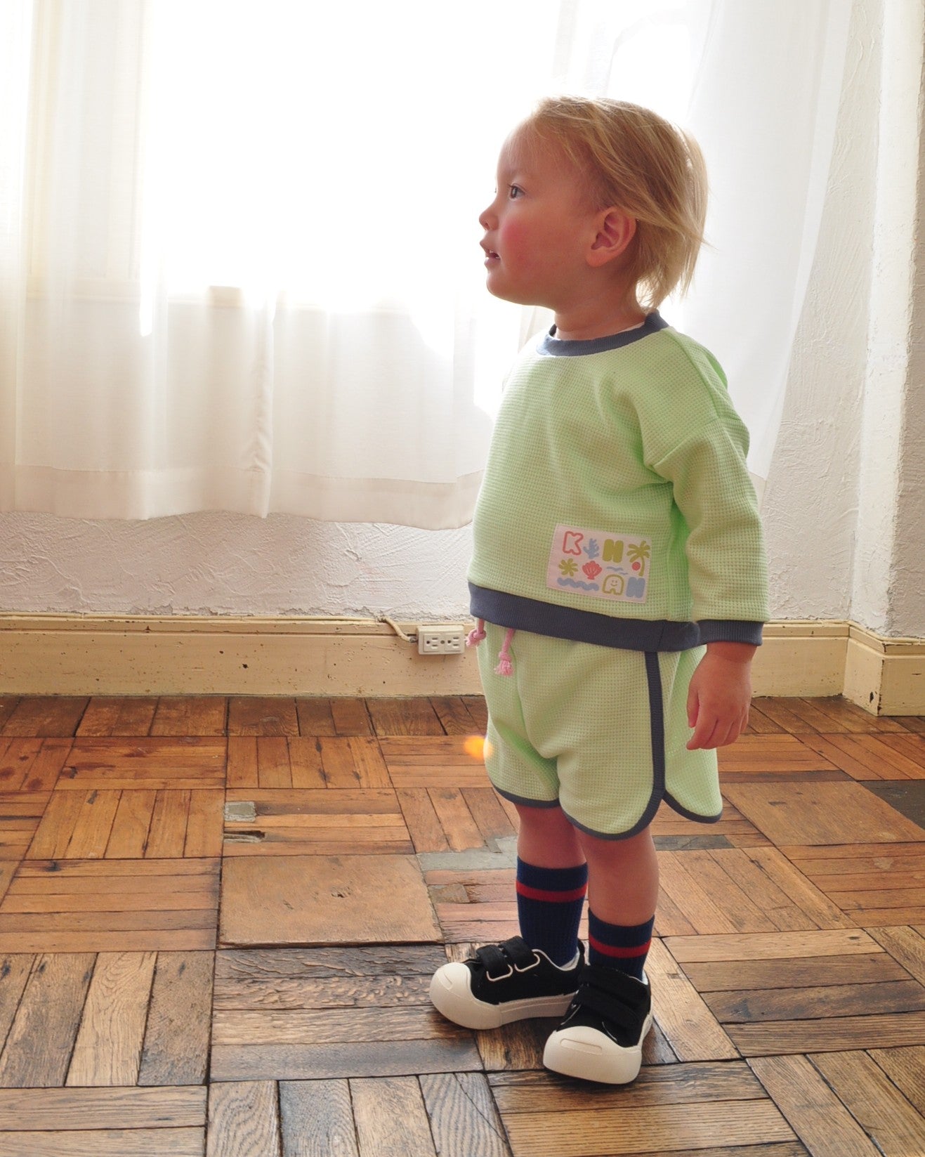 Neon Color Sweatshirt【110200】(green)