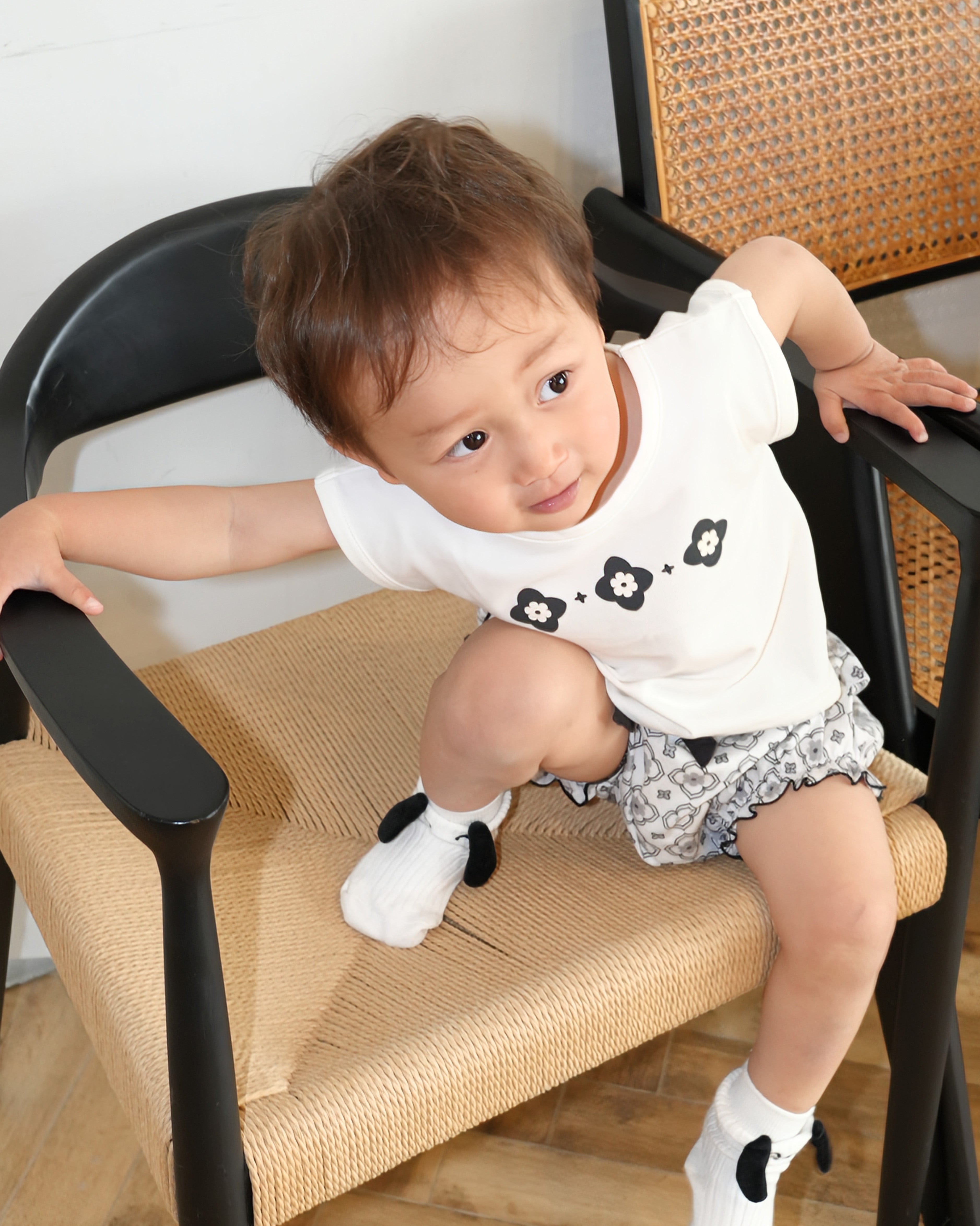 Monotone Vintage Tile T-Shirt & Bloomer Two Piece【110266】