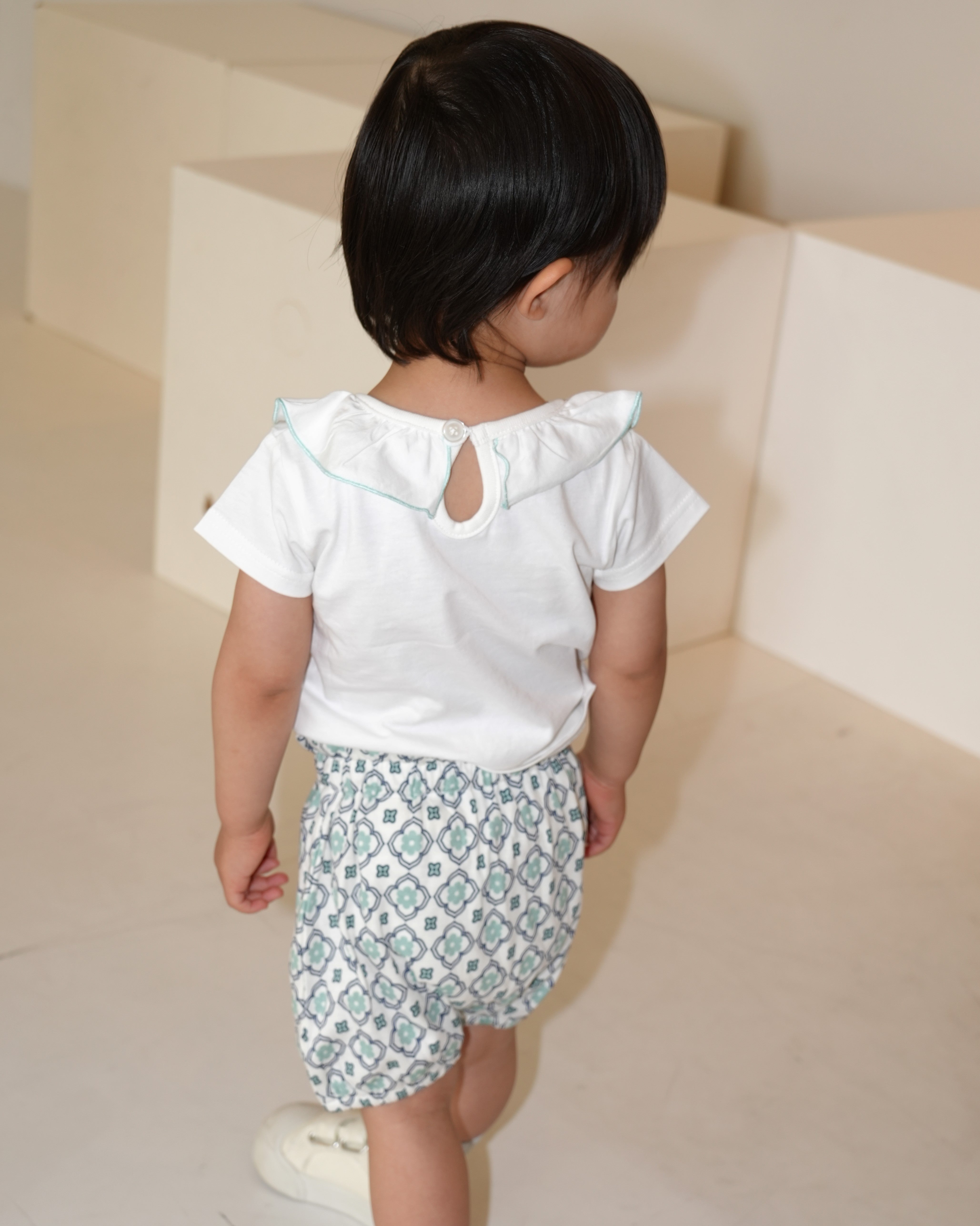 Vintage Tile Ruffle Collar T-Shirt Set【110223】 (Green)