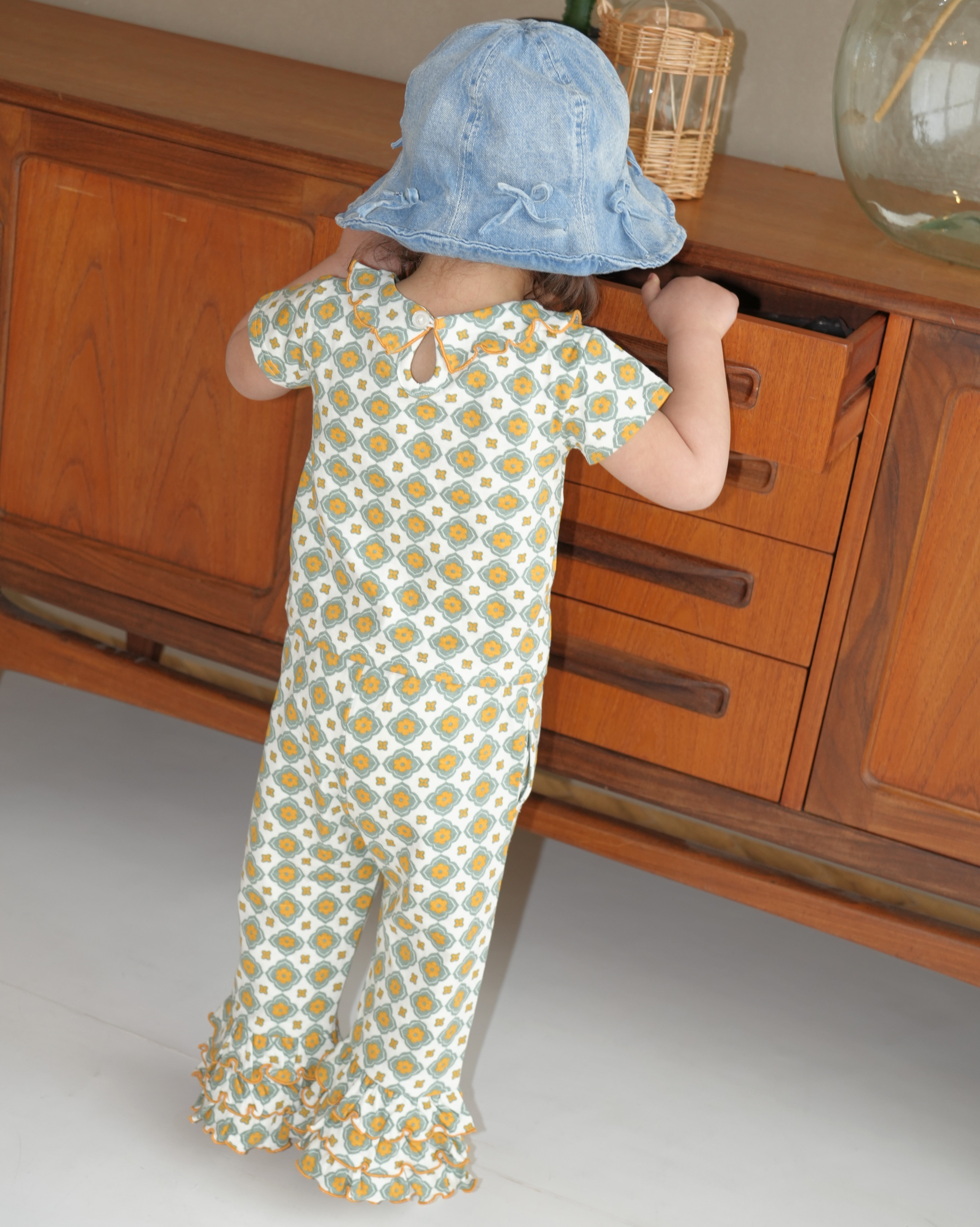 Vintage Tile Pattern Scarf Tee【110221】 (Mustard)