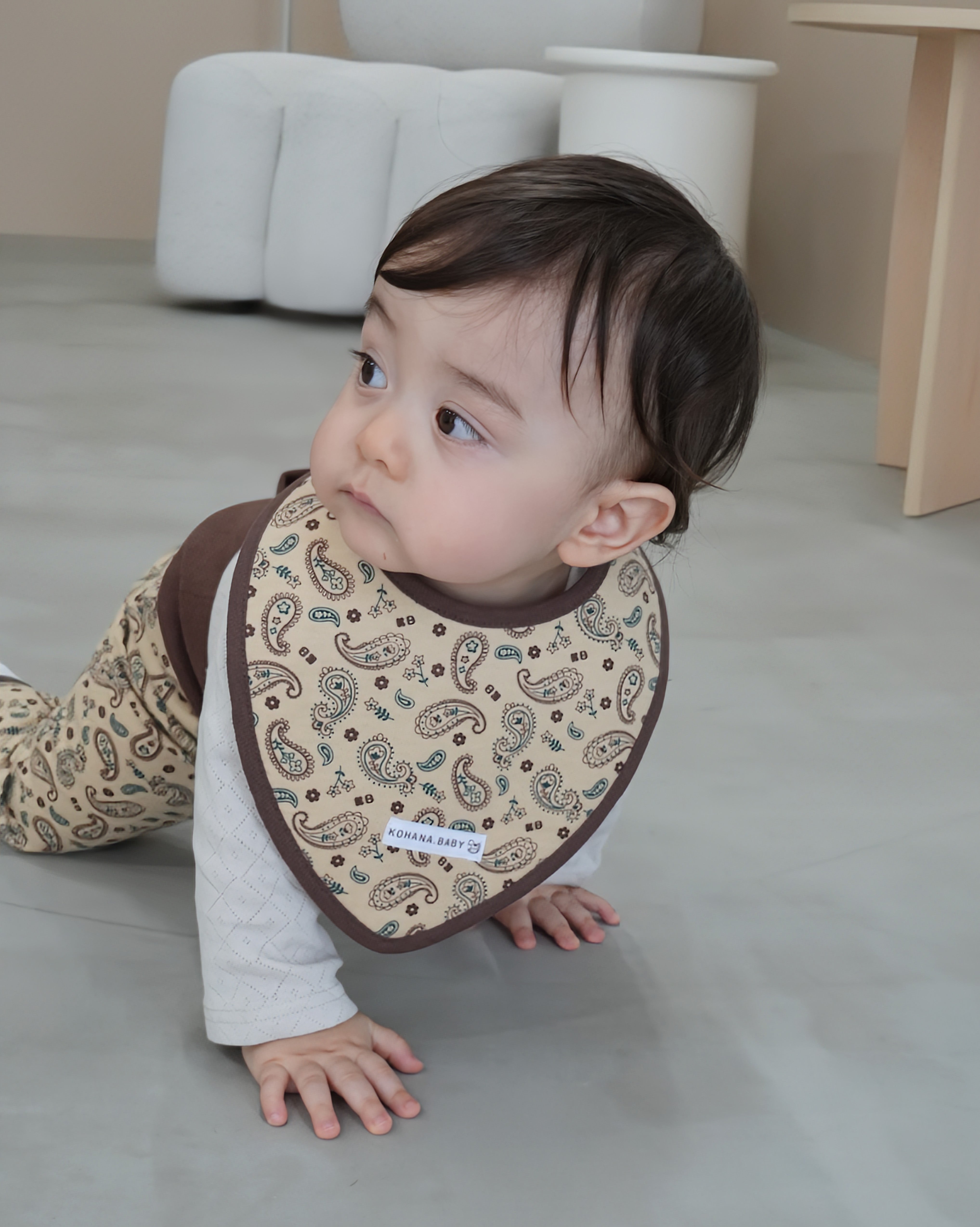 Floral Paisley Bib【110337】