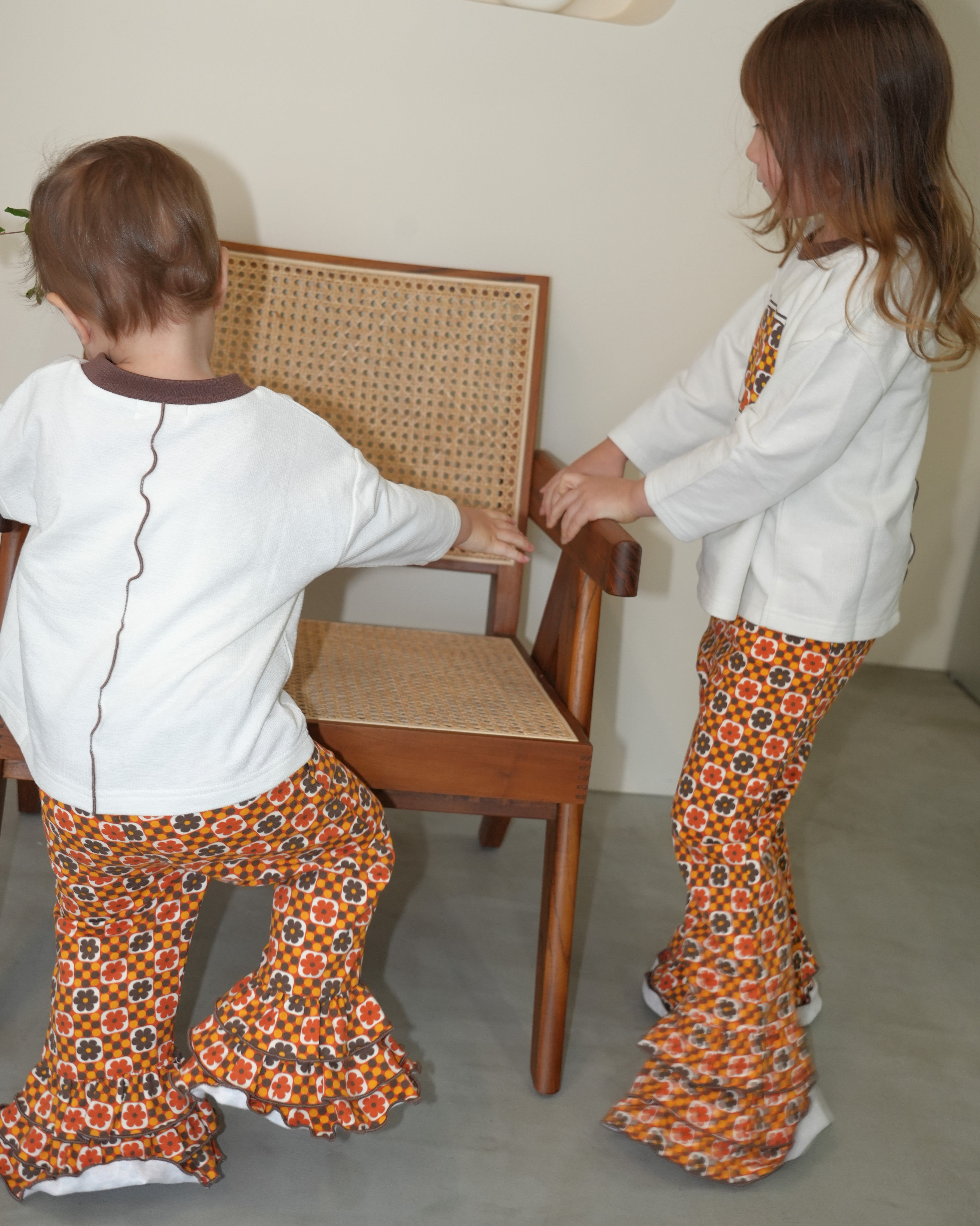 Retro Dot Flower Frill Flare Pants【110300】