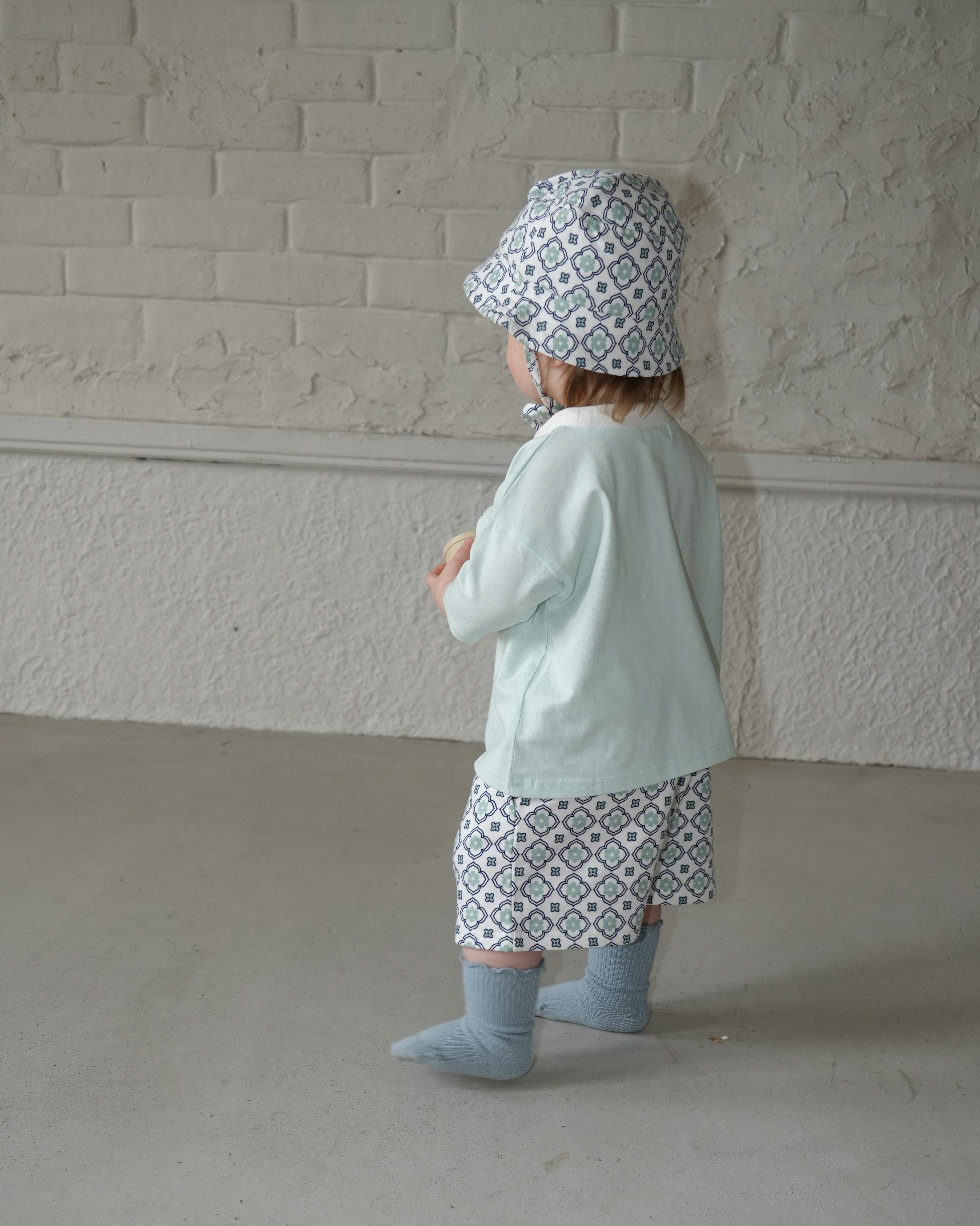 3/4 Sleeve T-Shirt + Vintage Tile Pattern Pants Set【110111】