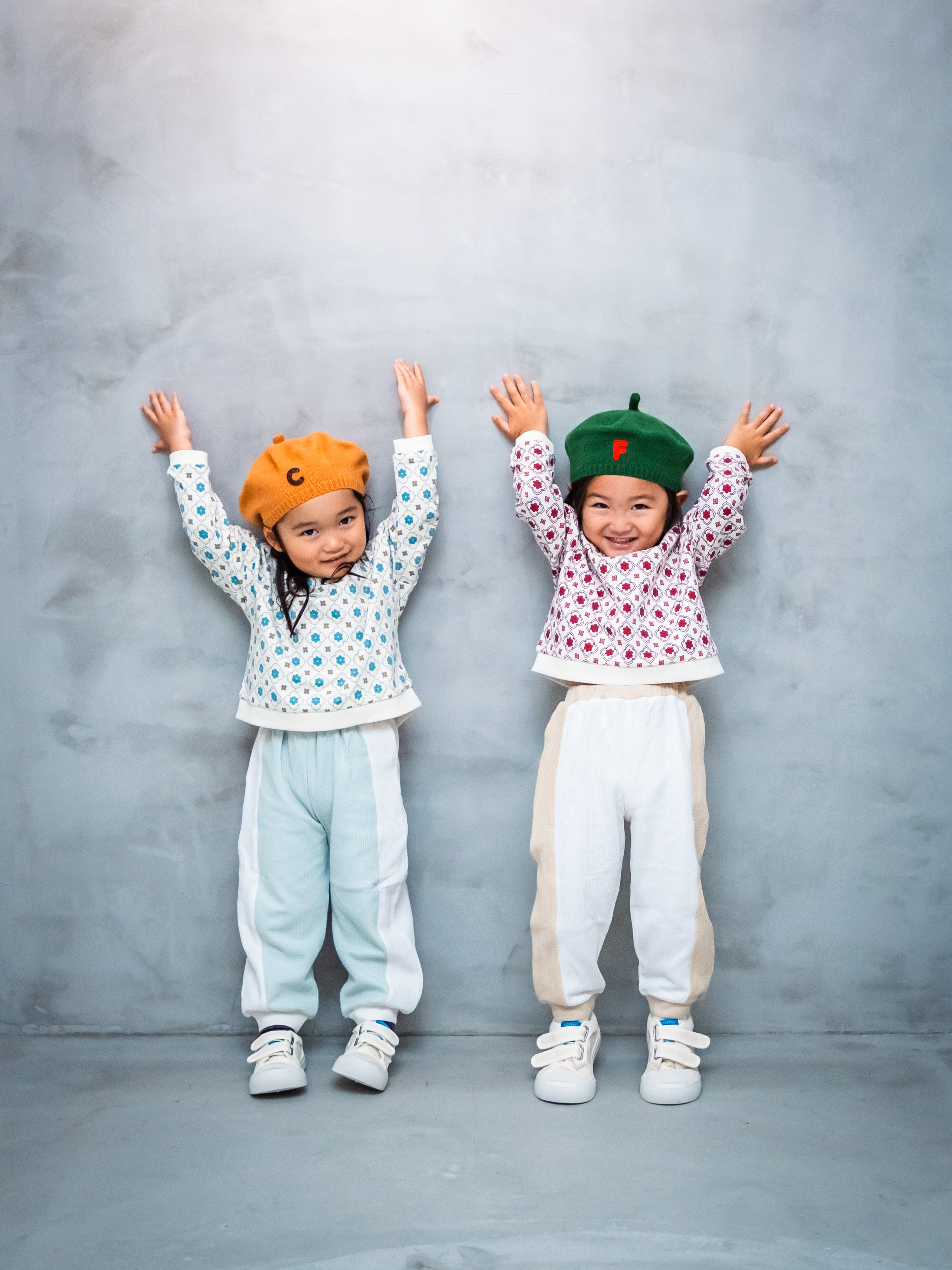 ヴィンテージタイル柄トレーナー【110095】(Blue)