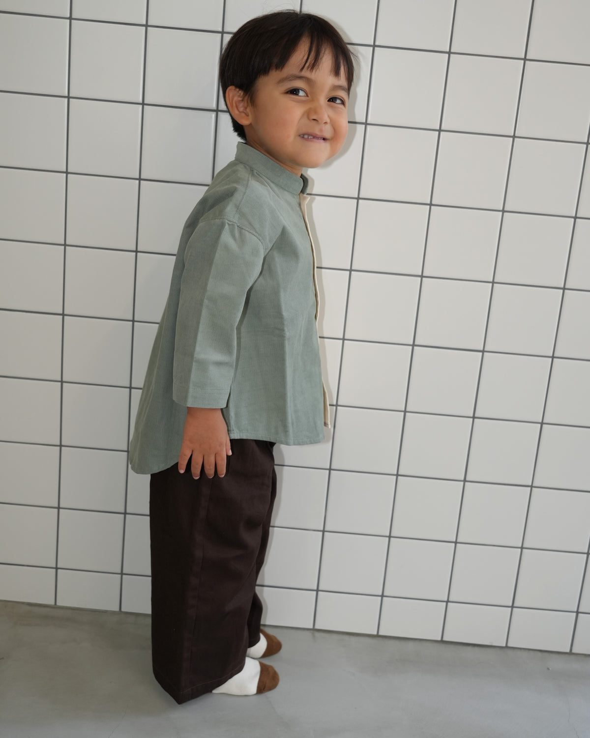Antique Embroidered Two-Tone Corduroy Shirt【110409】 (green)