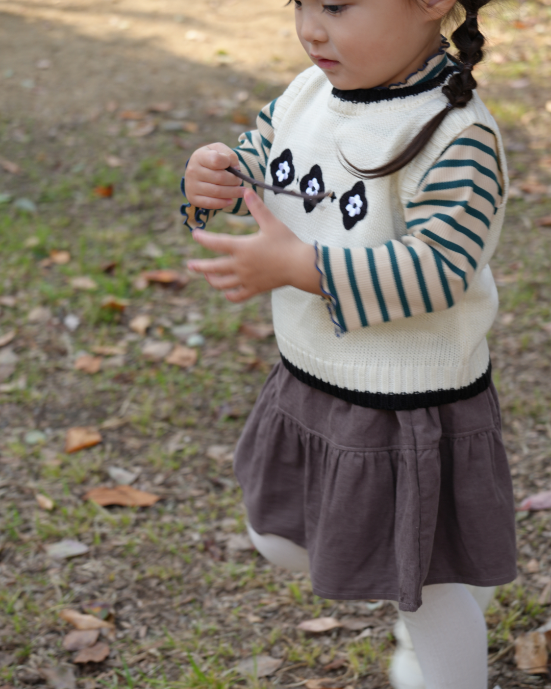 Monochrome Vintage Tile Knit Vest