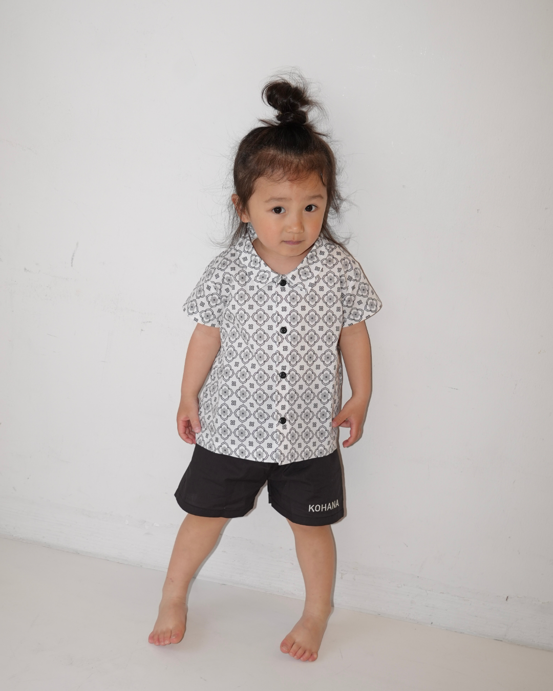 Monotone Vintage Tile Set up【110270】