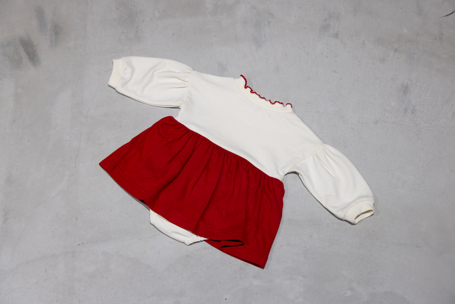 (Pre-order item) Floral Romper with Skirt [110079] (Red) 