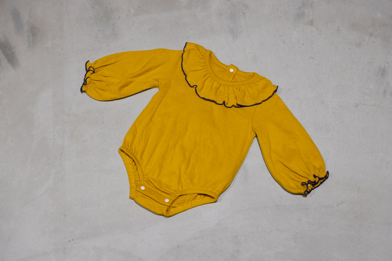 (Pre-order item) Ruffled Collar Romper [110082] (Mustard) 