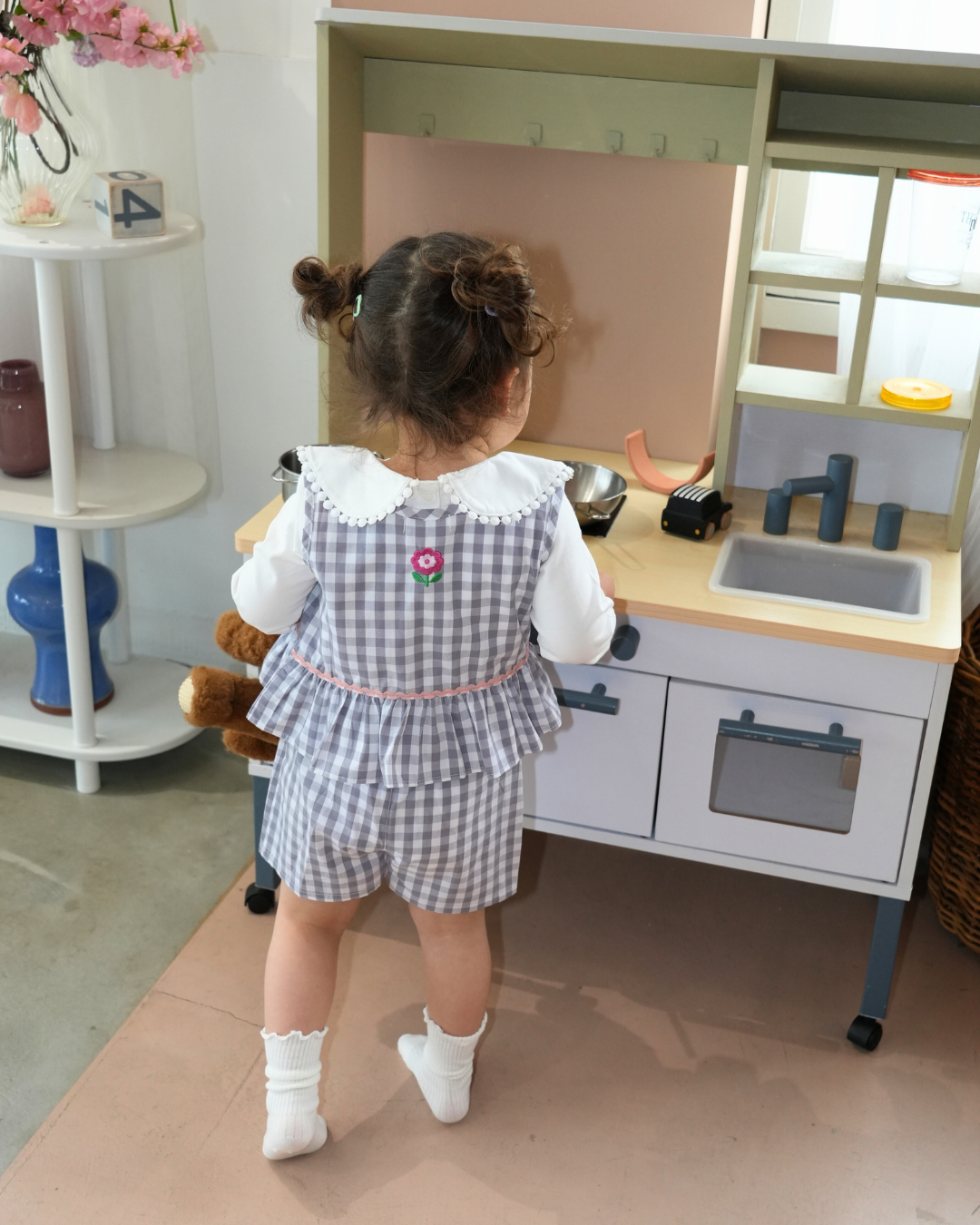 Round Collar Lace Shirt【110133】