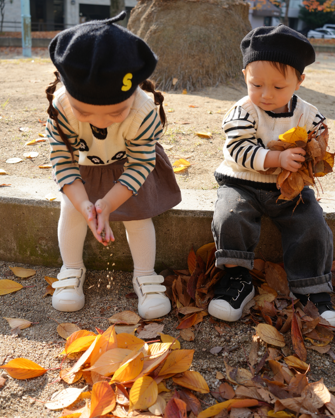 Monochrome Vintage Tile Knit Vest