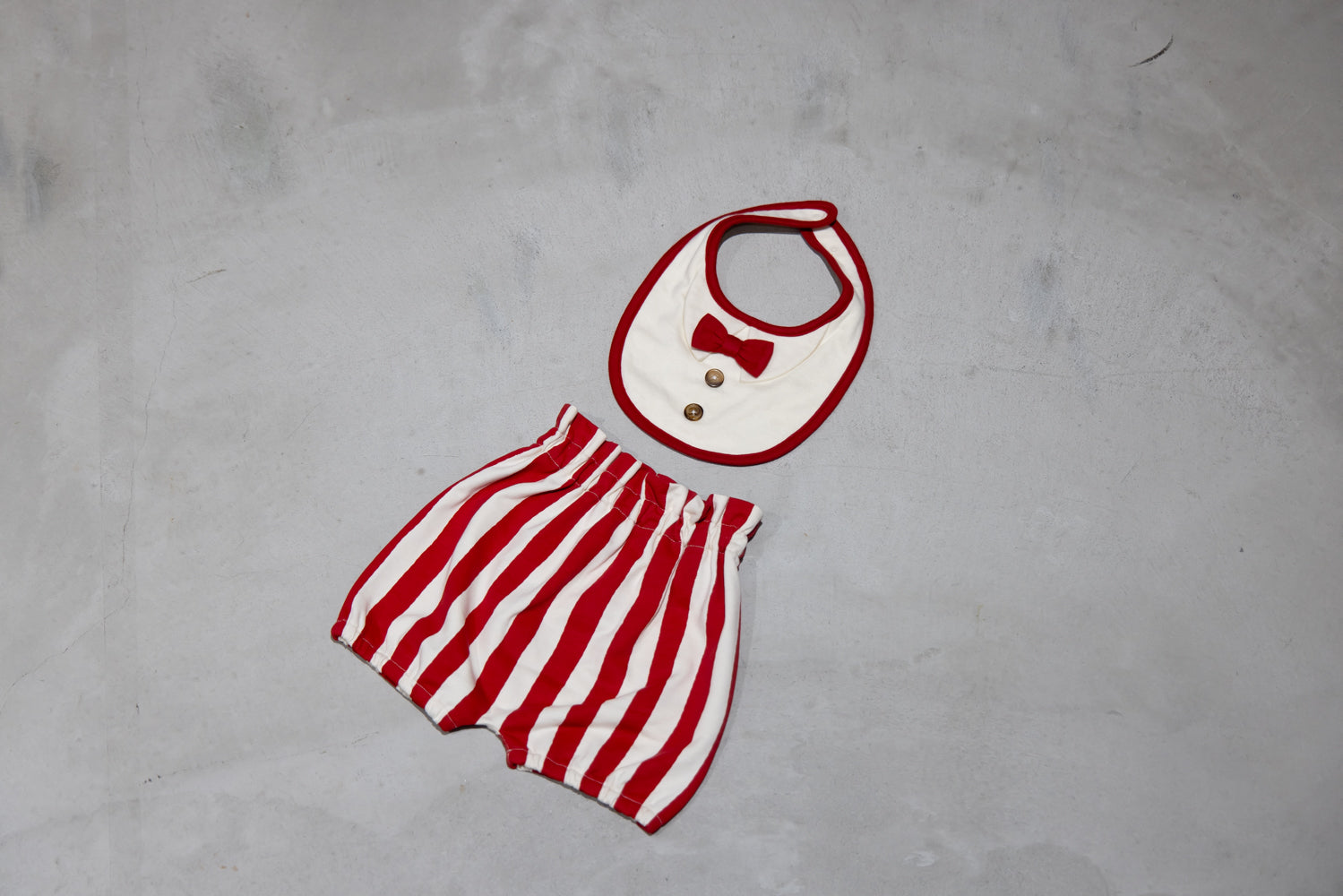 蝶ネクタイスタイ+ブルマセット【110099】（Red）