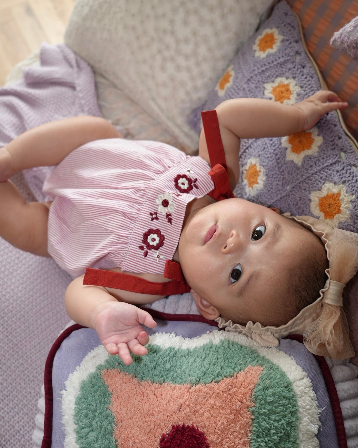 Floral Embroidered Stripe Rompers
【110275】 (Red)