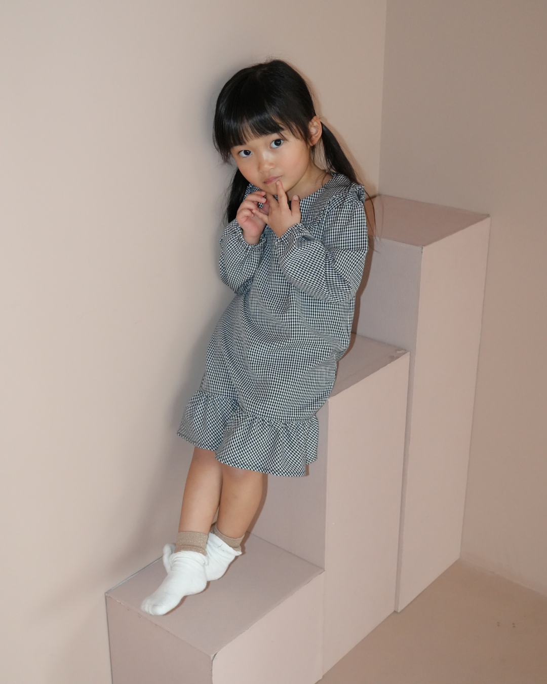 Check Pattern Frill Collar A-Line One piece【110218】 (black)