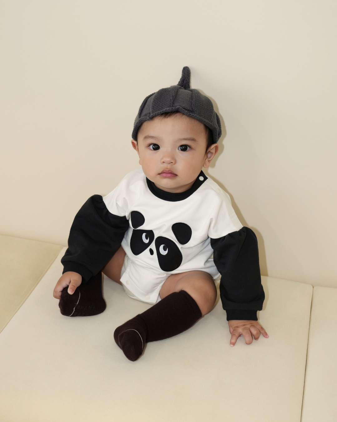 Bicolor Animal Face Rompers【110368】 (black)