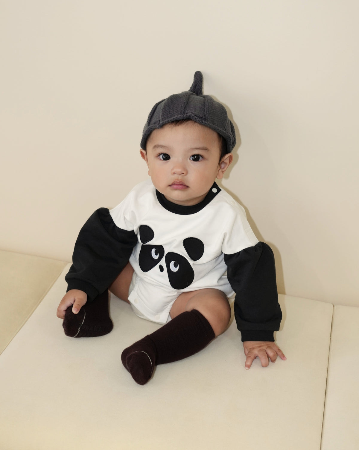 Bicolor Animal Face Rompers【110368】 (black)