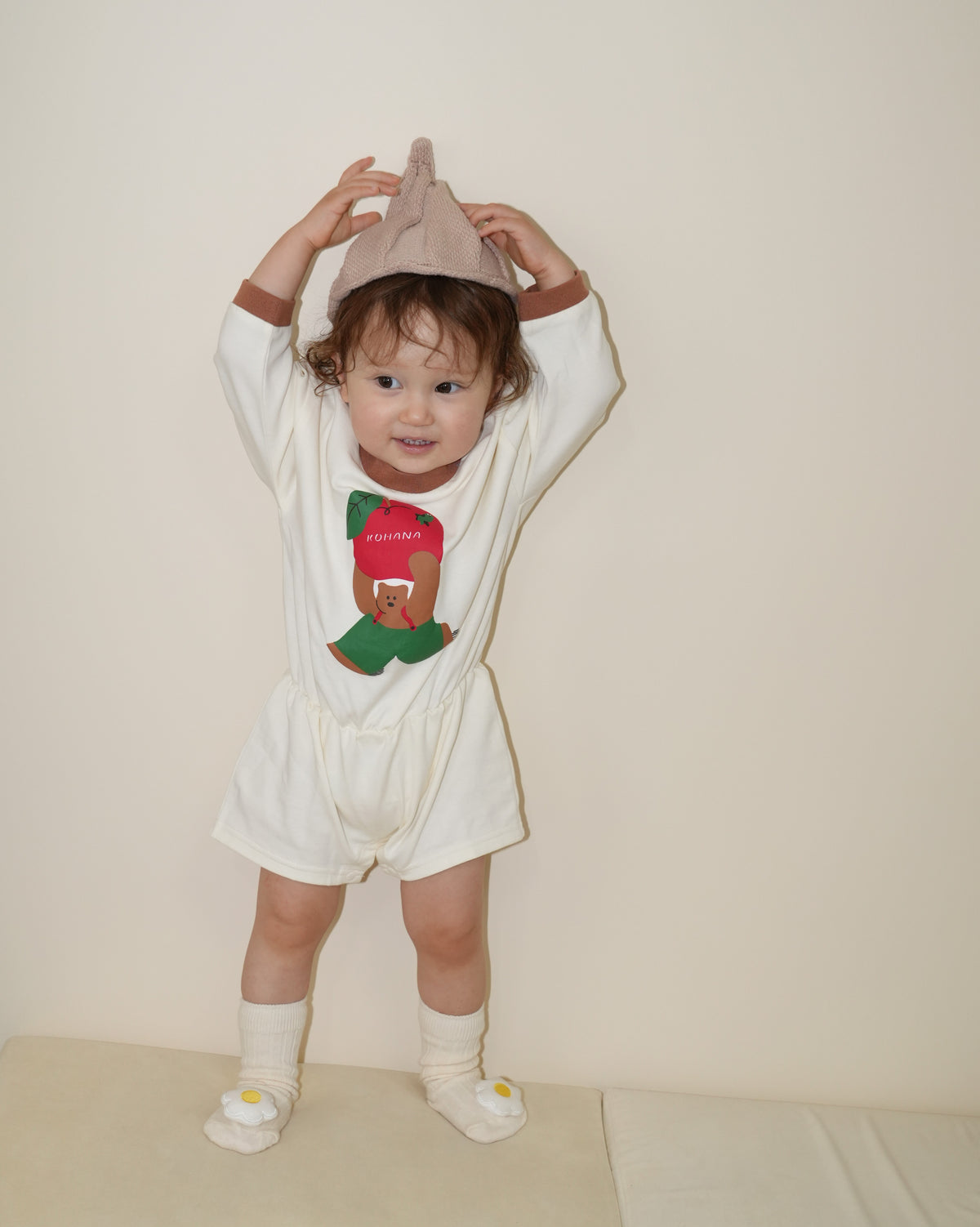 [110374] (white) Bear romper