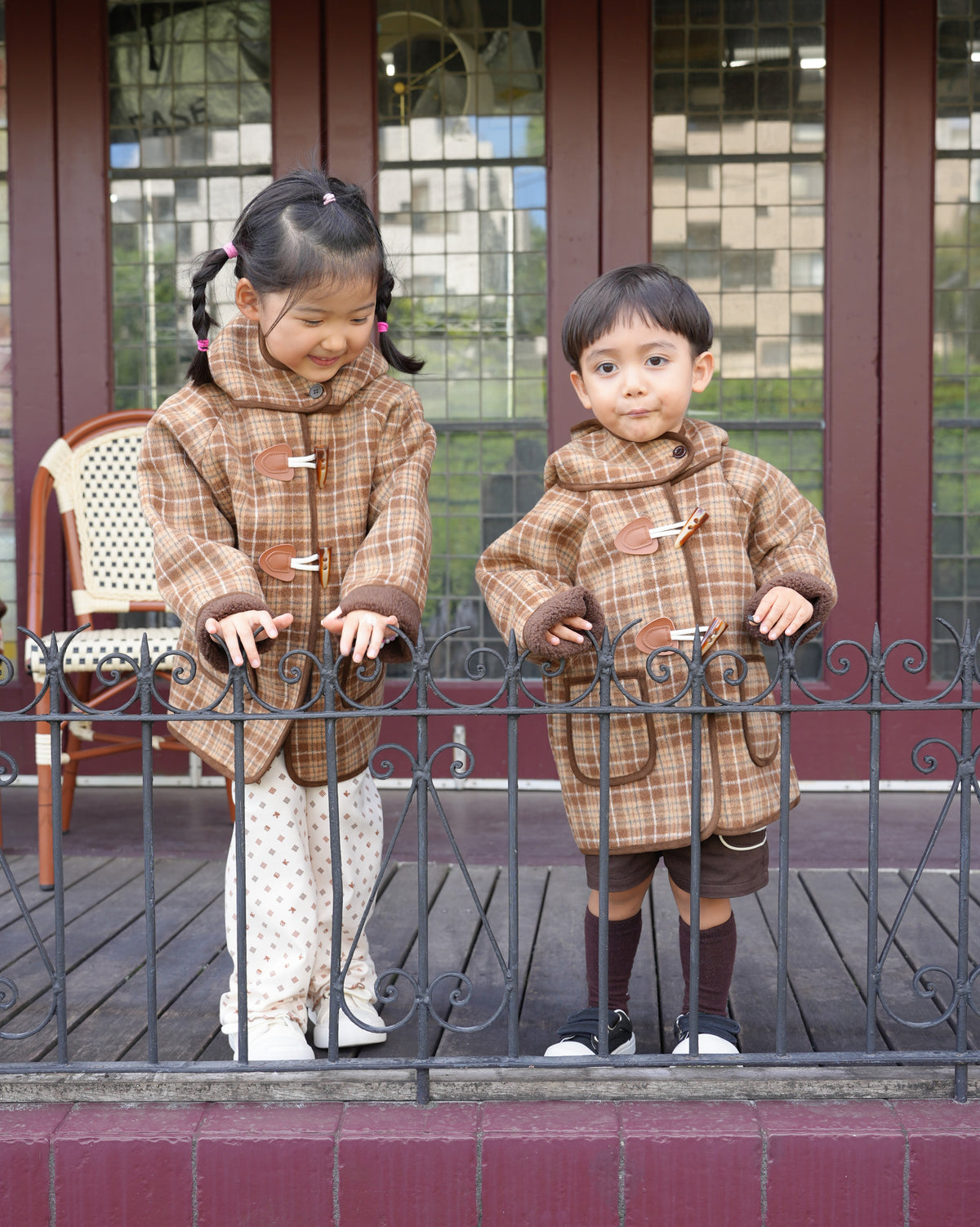 Brown checked duffle coat【110601】 (brown)