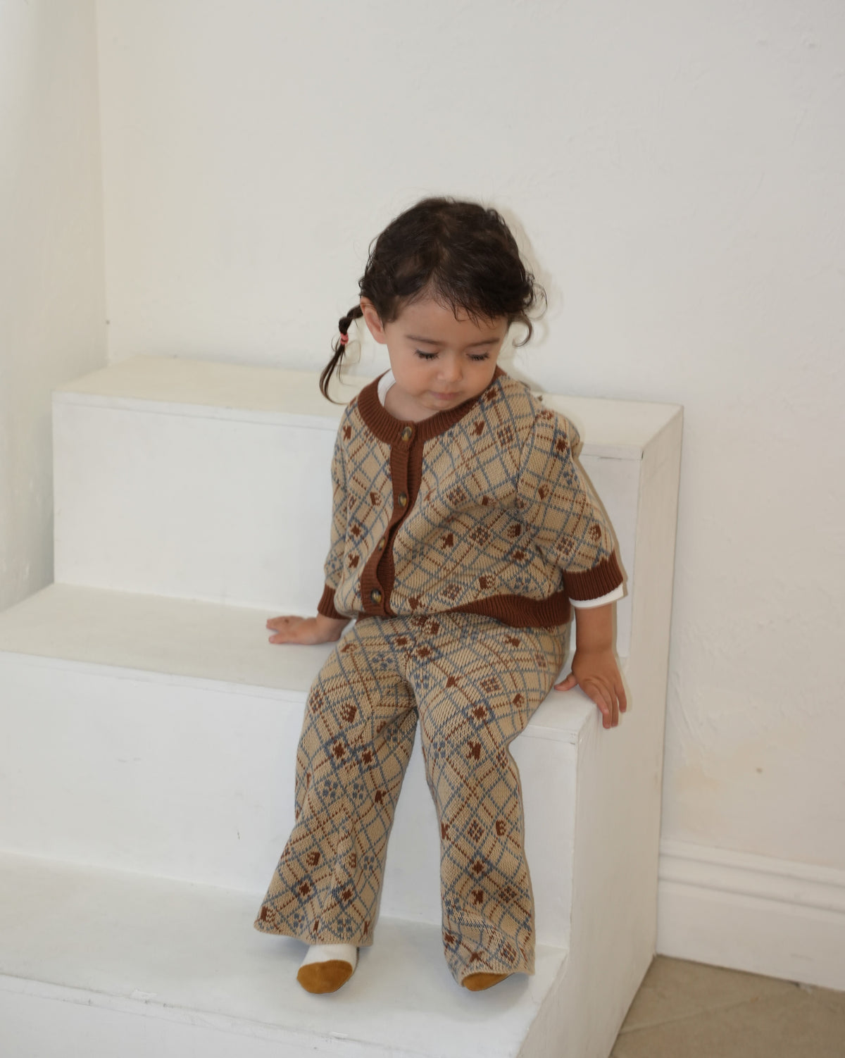 Pixel Art Knit Cardigan【110602】