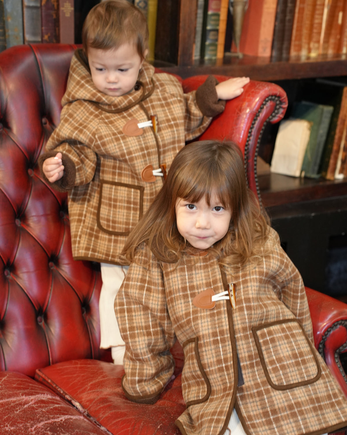 Brown checked duffle coat【110601】 (brown)