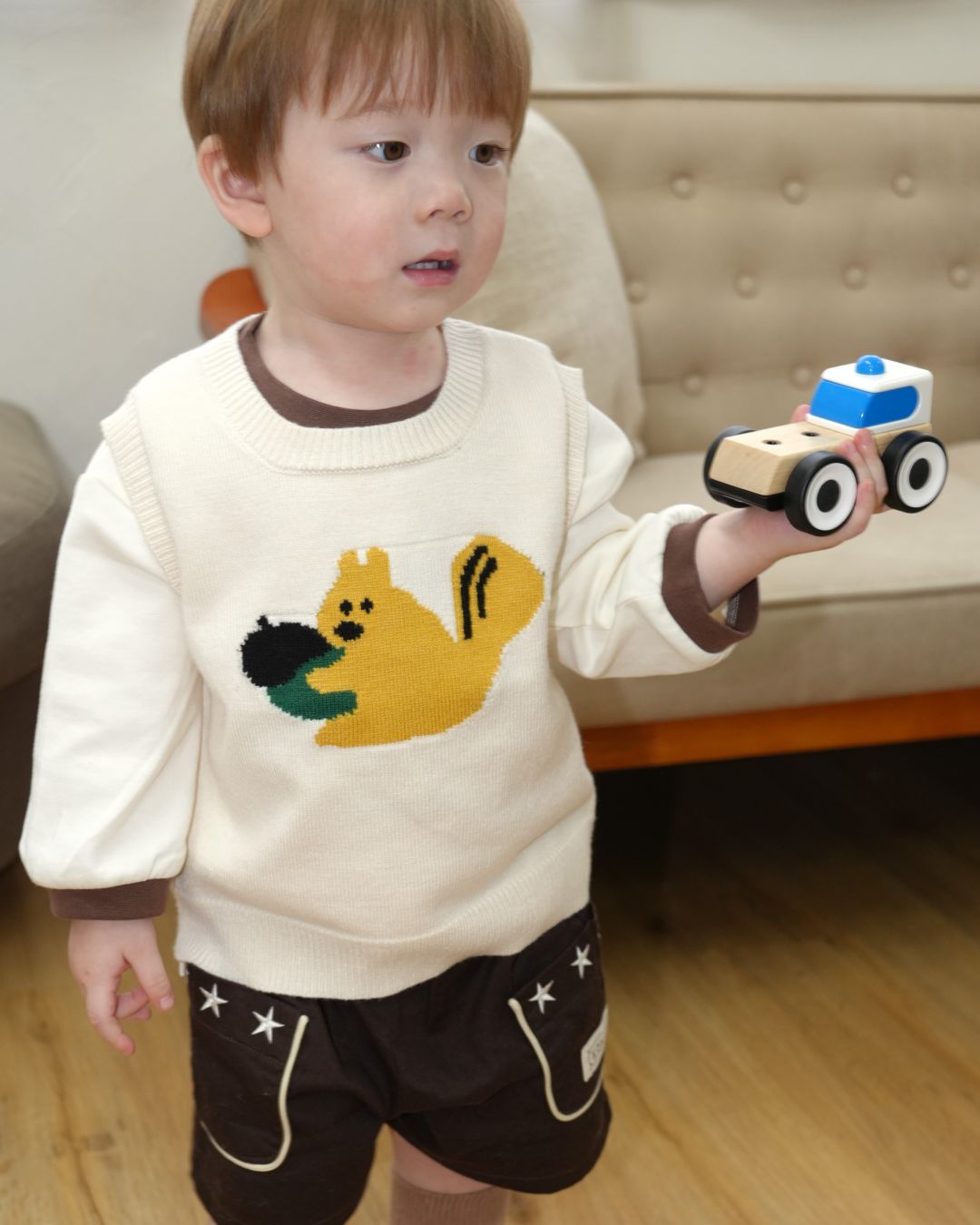 Squirrel Knit Vest【110322】 (white)